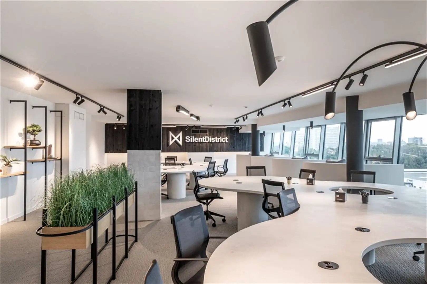 Kantoren in het Meetdistrict in Planet Group Arena foto 10