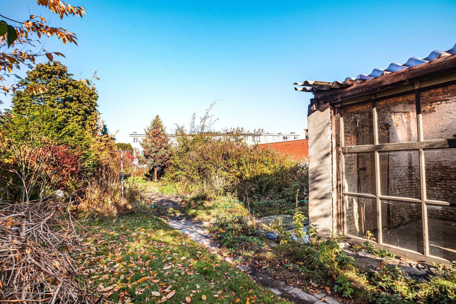 Renovatieproject op ruim perceel foto 29