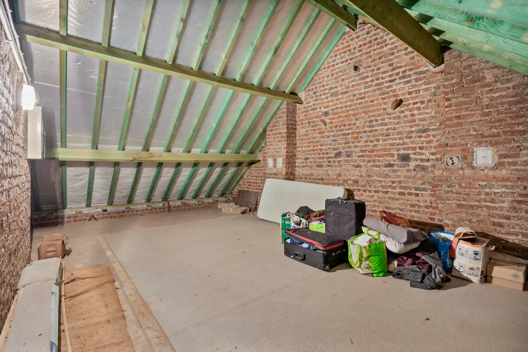 Ruime woning met 3 / 4 slaapkamers en achtergelegen atelier foto 22