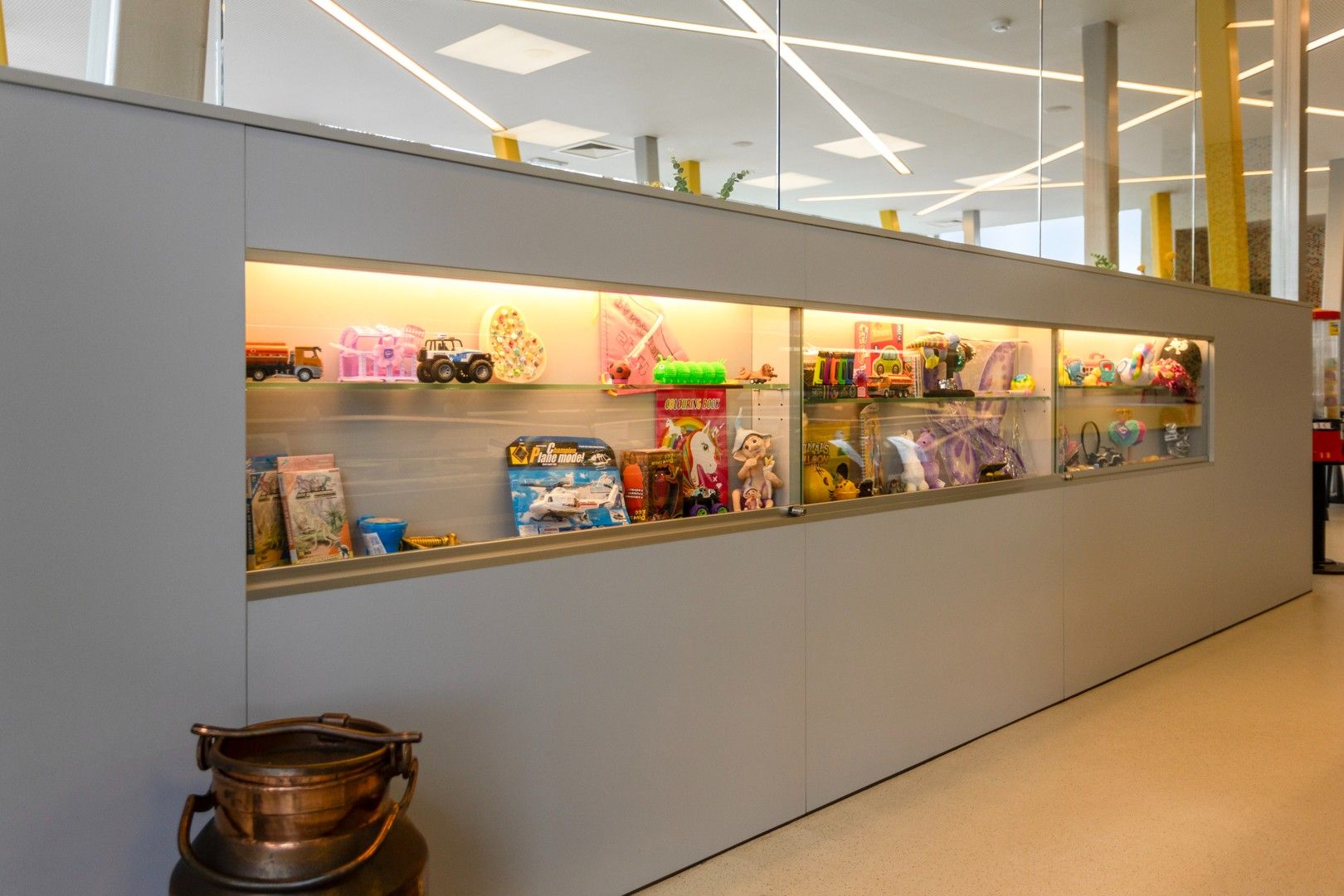 Handelspand met twee appartementen te Diksmuide foto 7