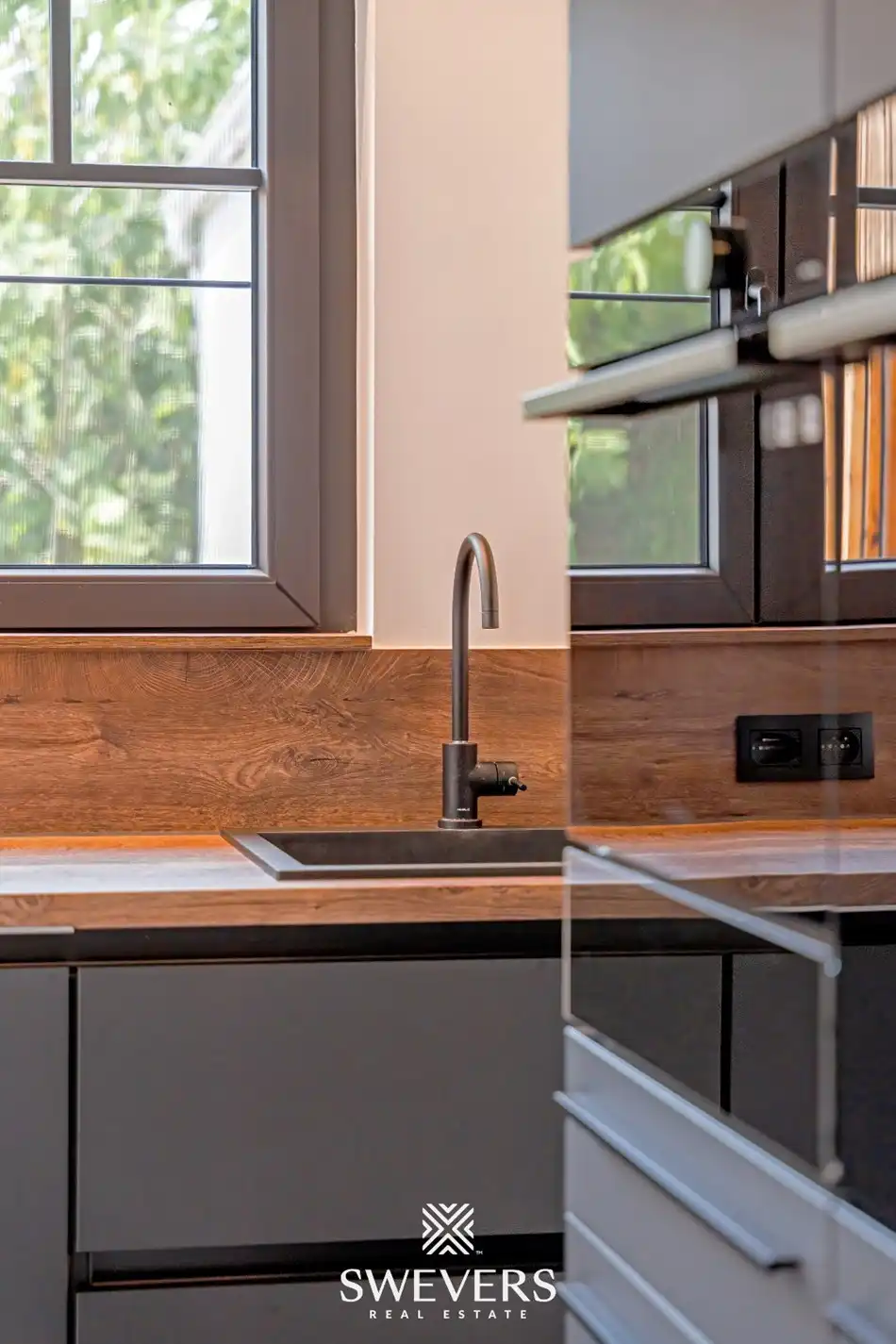 Prachtig gerenoveerde woning met 3 slaapkamers foto 15