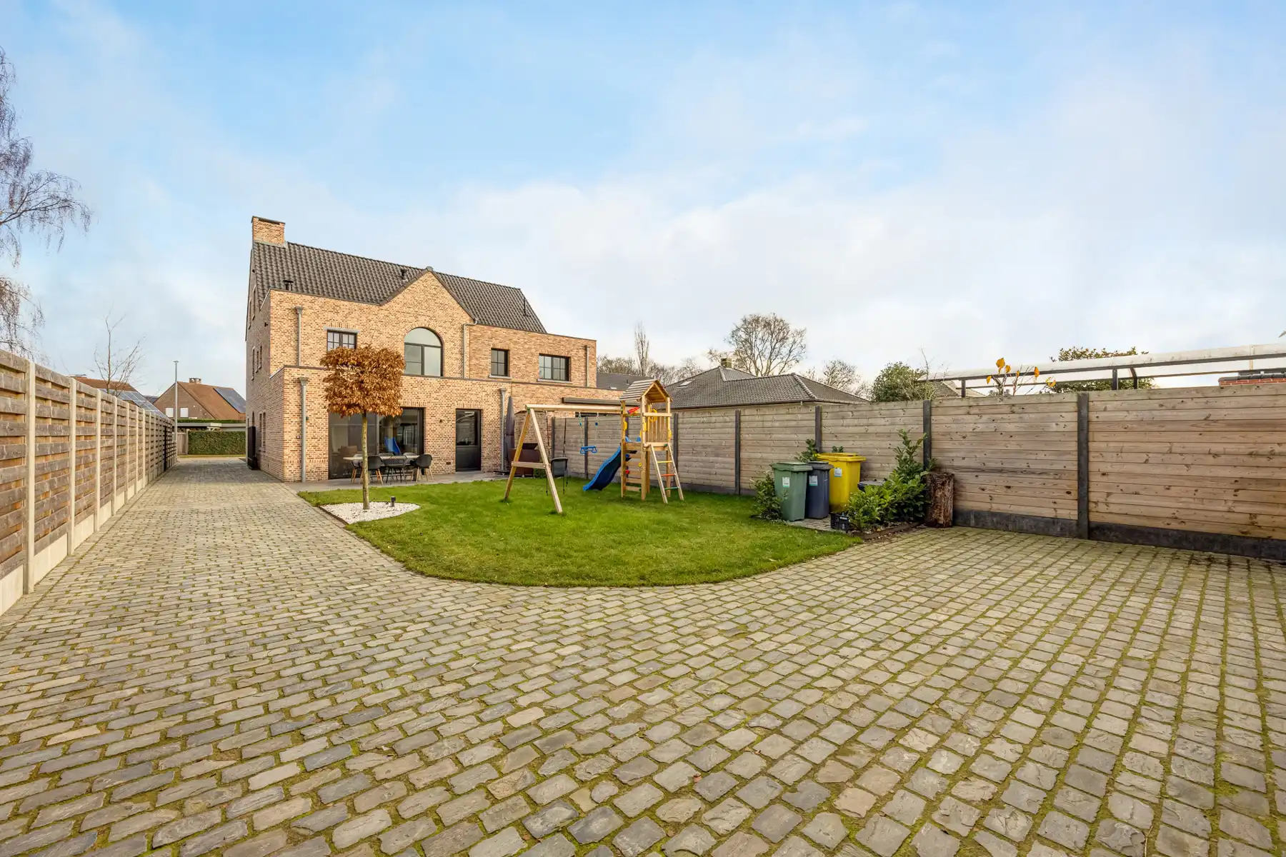 Kwaliteitsvolle energiezuinige woning met 5 slaapkamers in Merksplas. foto 27