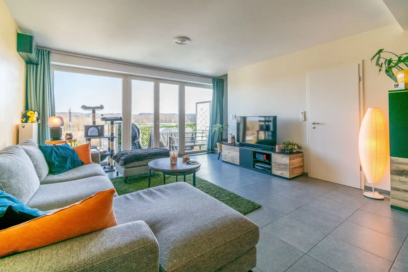 Een ruim en perfect onderhouden appartement! foto 9