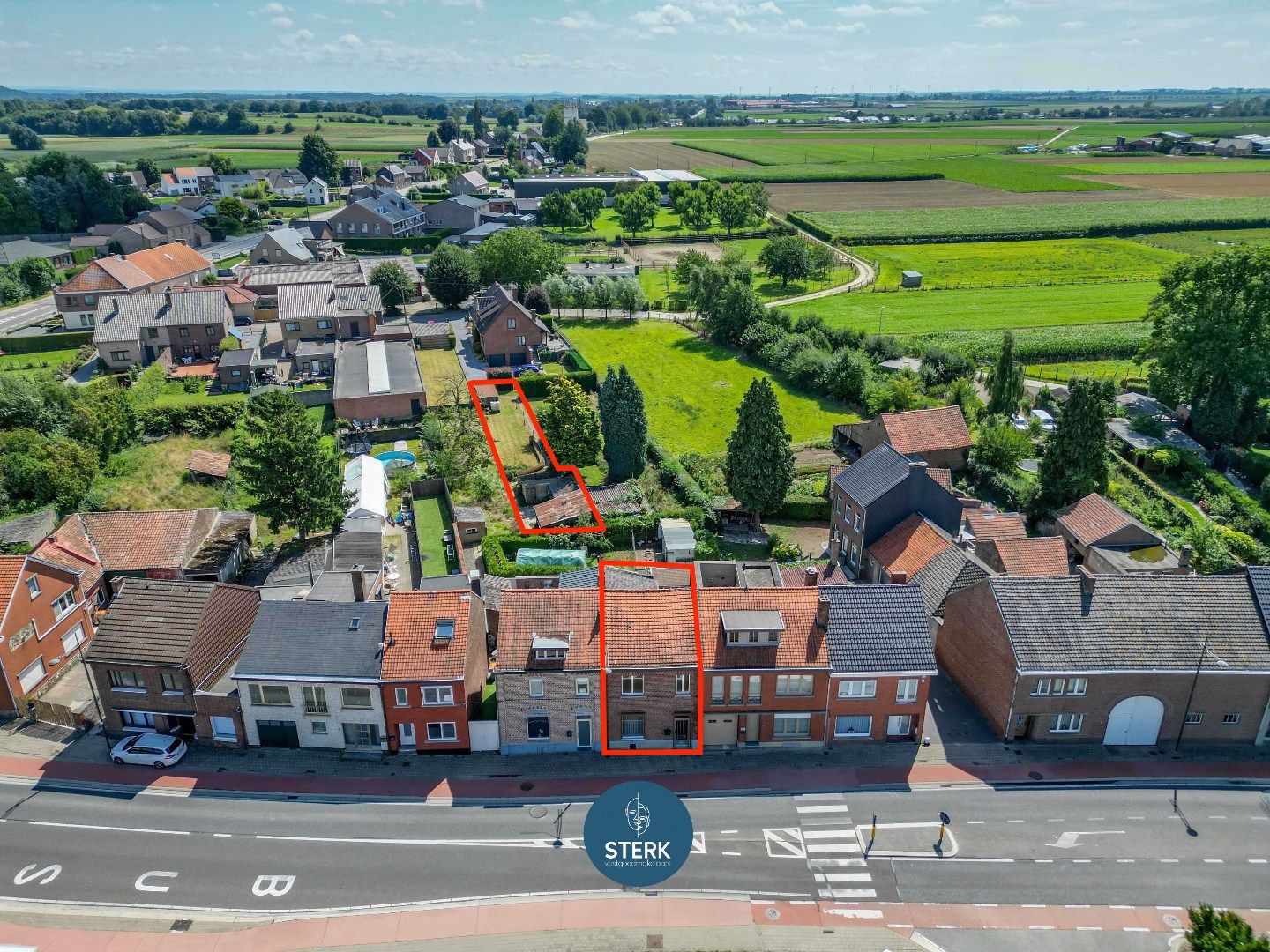 TE RENOVEREN WONING MET DIEPE TUIN OP EEN CENTRALE LOCATIE TE VELDWEZELT !   foto 4