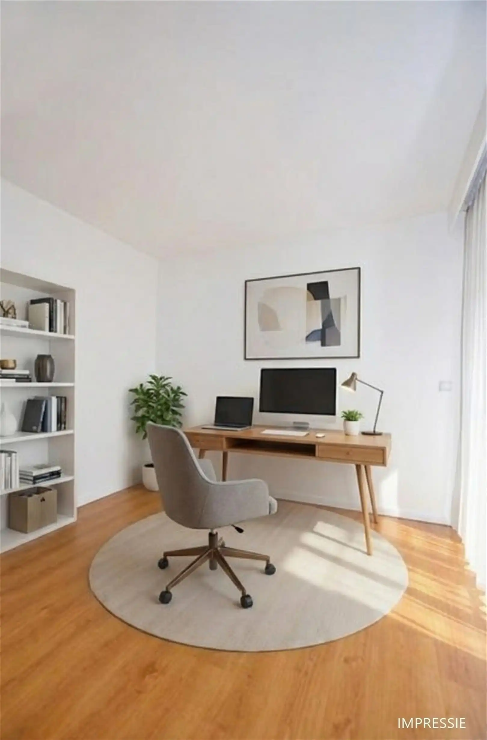 Ruim op te frissen appartement op wandelafstand van de stad foto 13