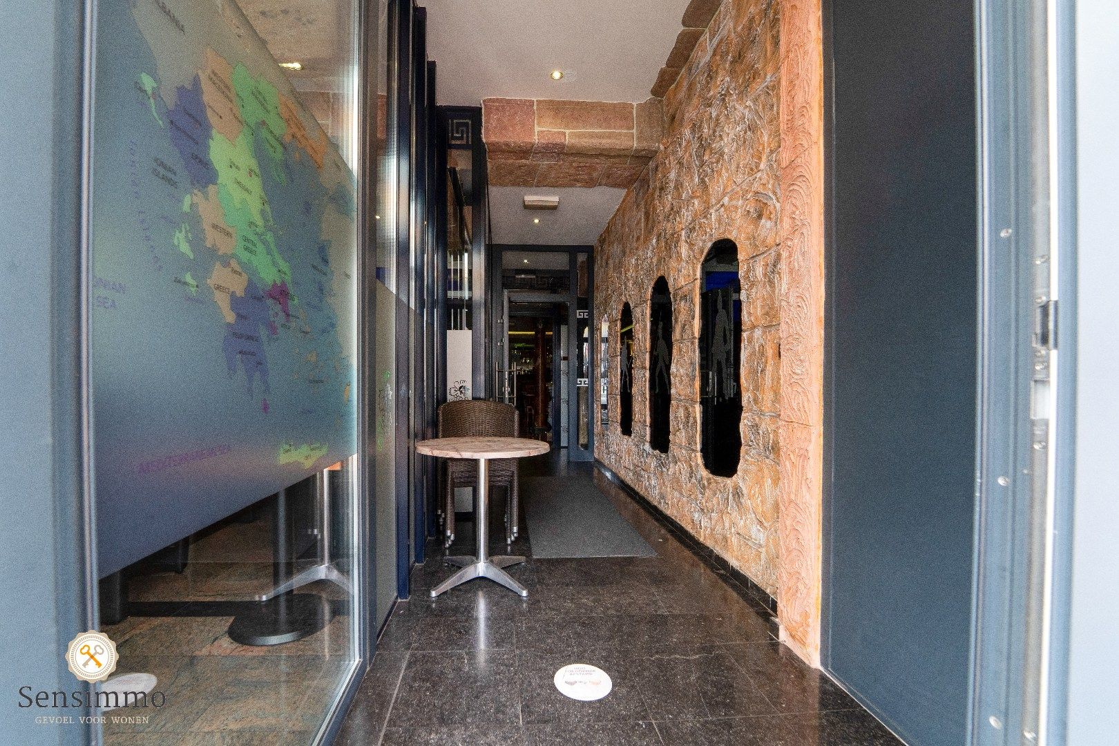 Goed draaiende restaurant te huur knal in het centrum van Maasmechelen foto 8