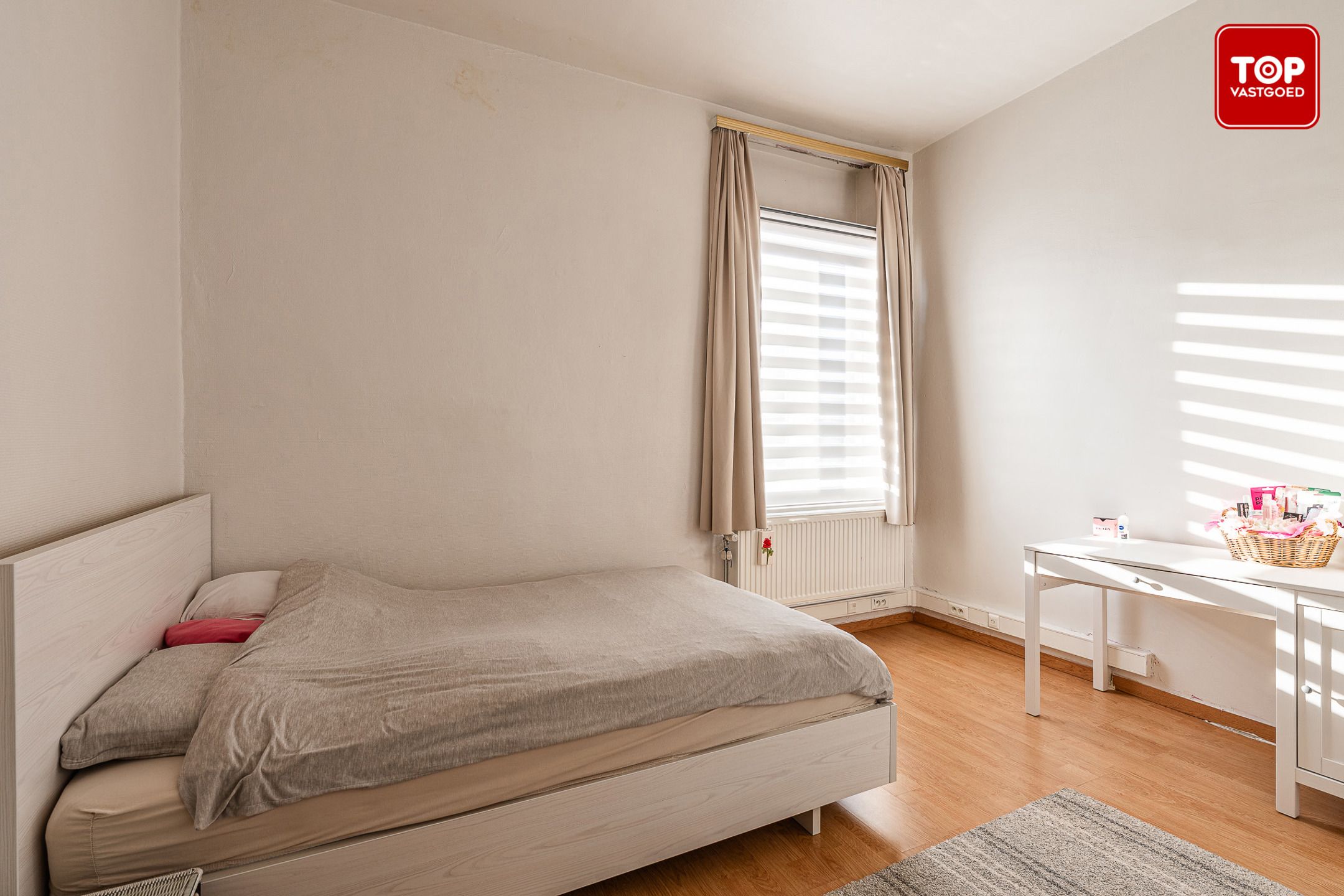 Ruime woning met 4 slaapkamers in de Gentse Rabotwijk foto 16