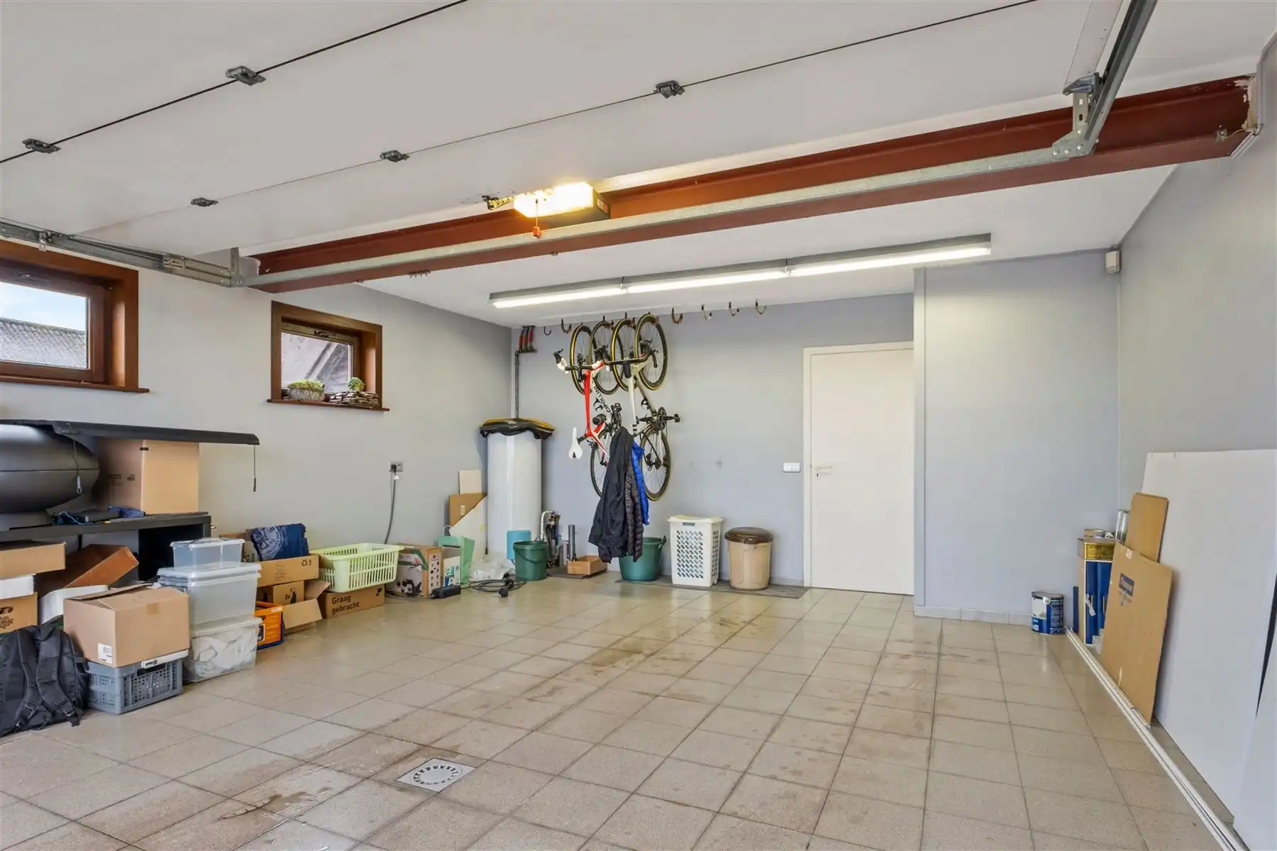 Instapklare en lichtrijke woning met zonnige tuin op 1.304 m² in Ingooigem foto 6
