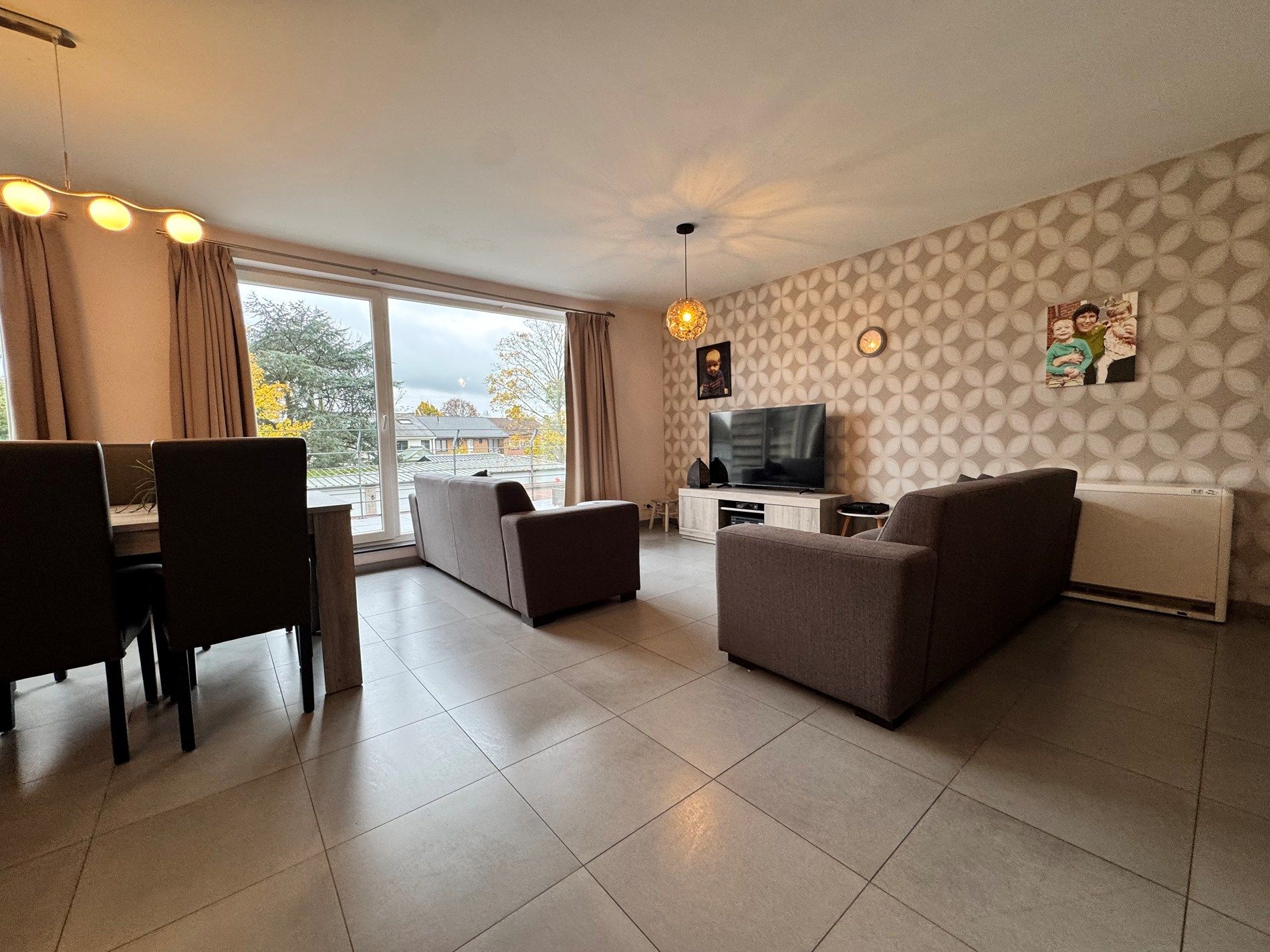 Instapklaar appartement met 2 slaapkamers en garage te Torhout foto 4