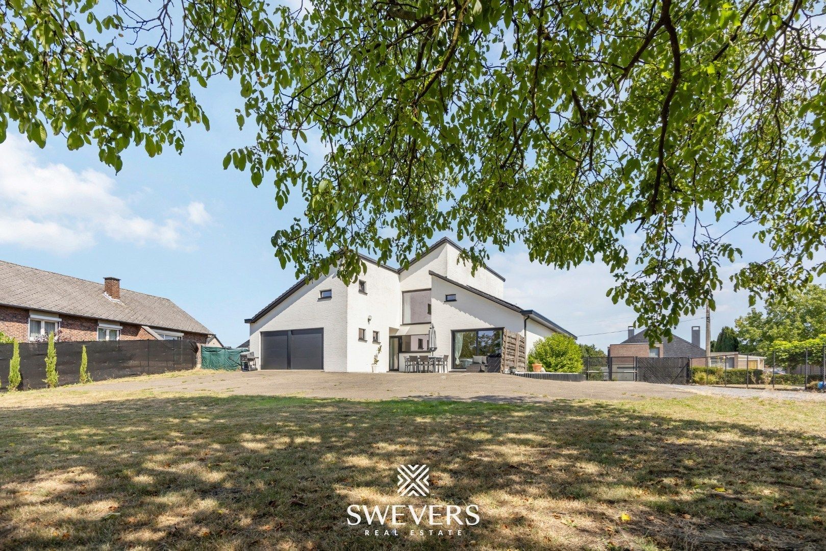 Ruime gerenoveerde villa (306m²) met praktijkmogelijkheden op ZW-perceel (24a68ca) foto 26