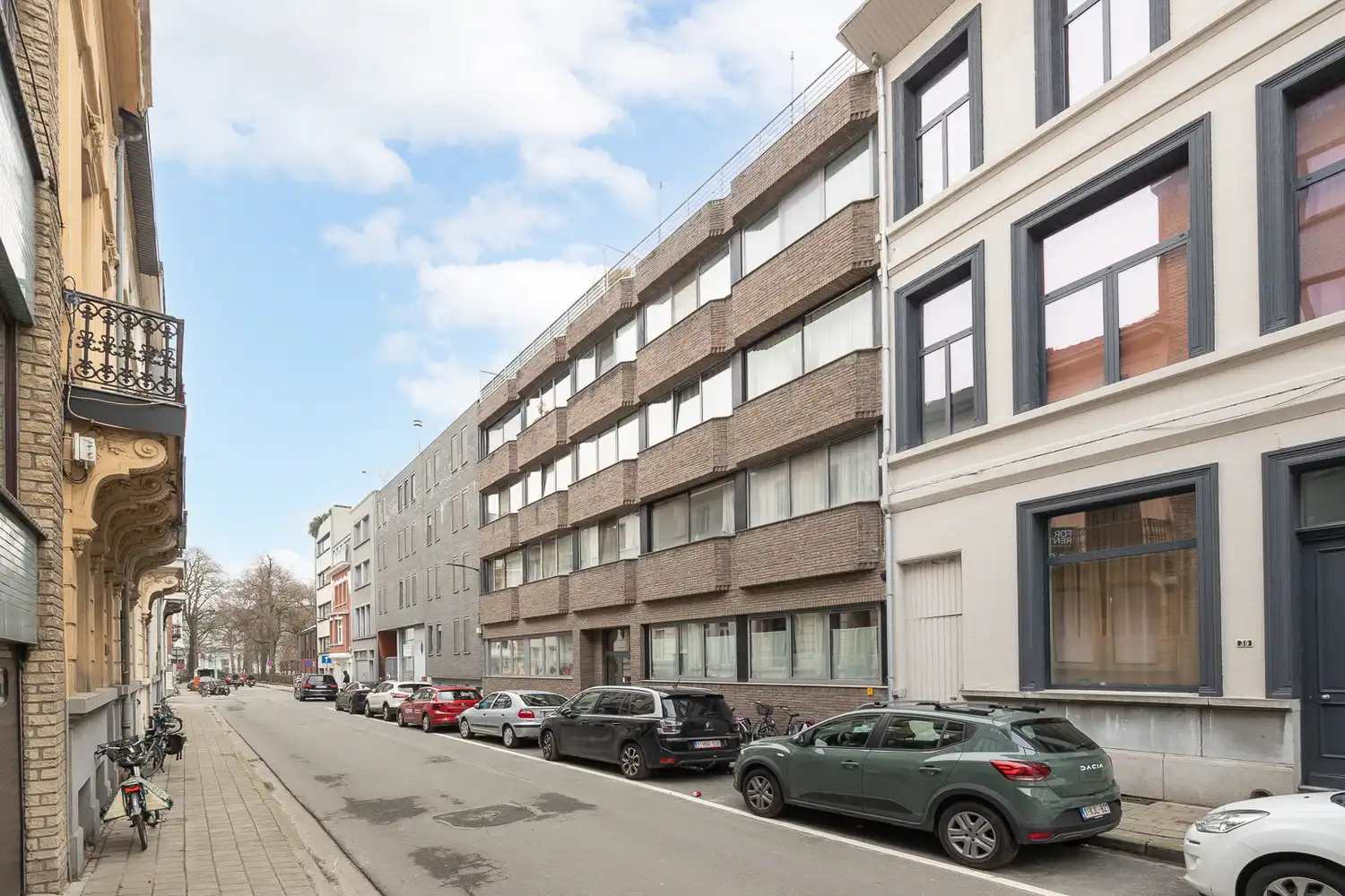 Instapklare en gemeubelde studio (30m²) op toplocatie aan het Harmoniepark - EPC B! foto 2