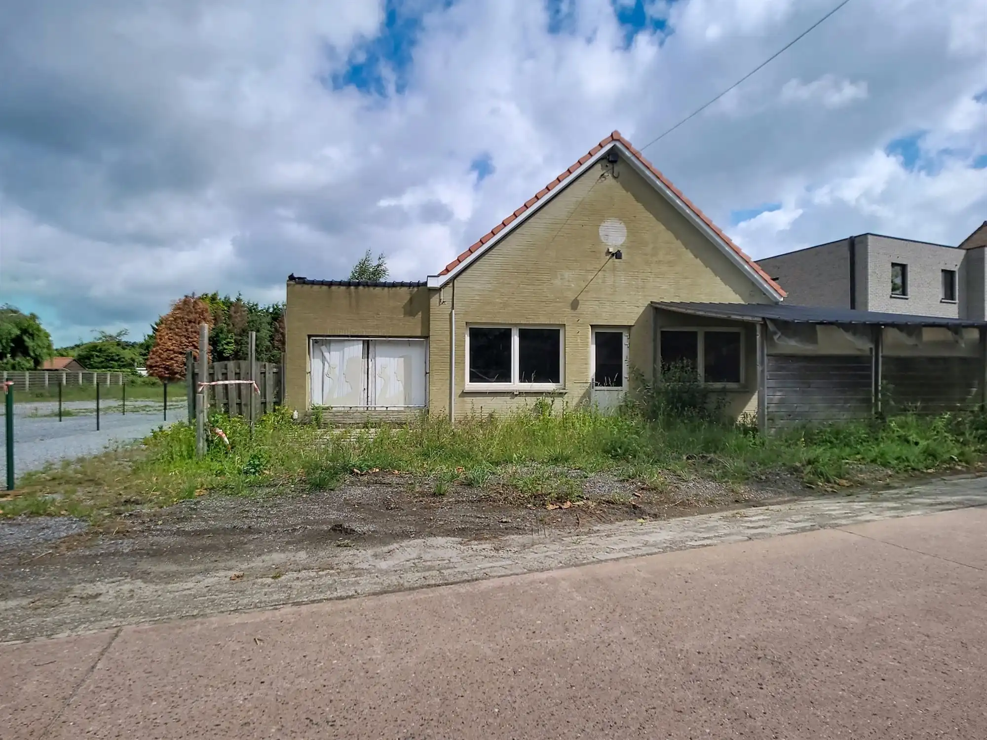 Hoofdfoto van de publicatie: Voormalig handelspand met renovatie- en ontwikkelingspotentieel