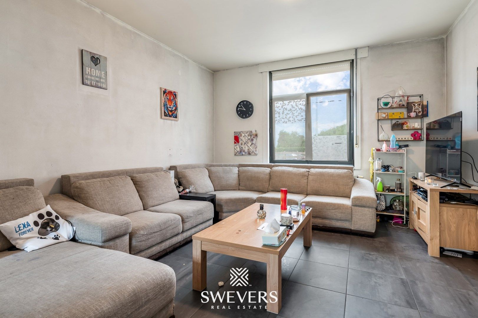 Te renoveren woning in hartje Beringen foto 4