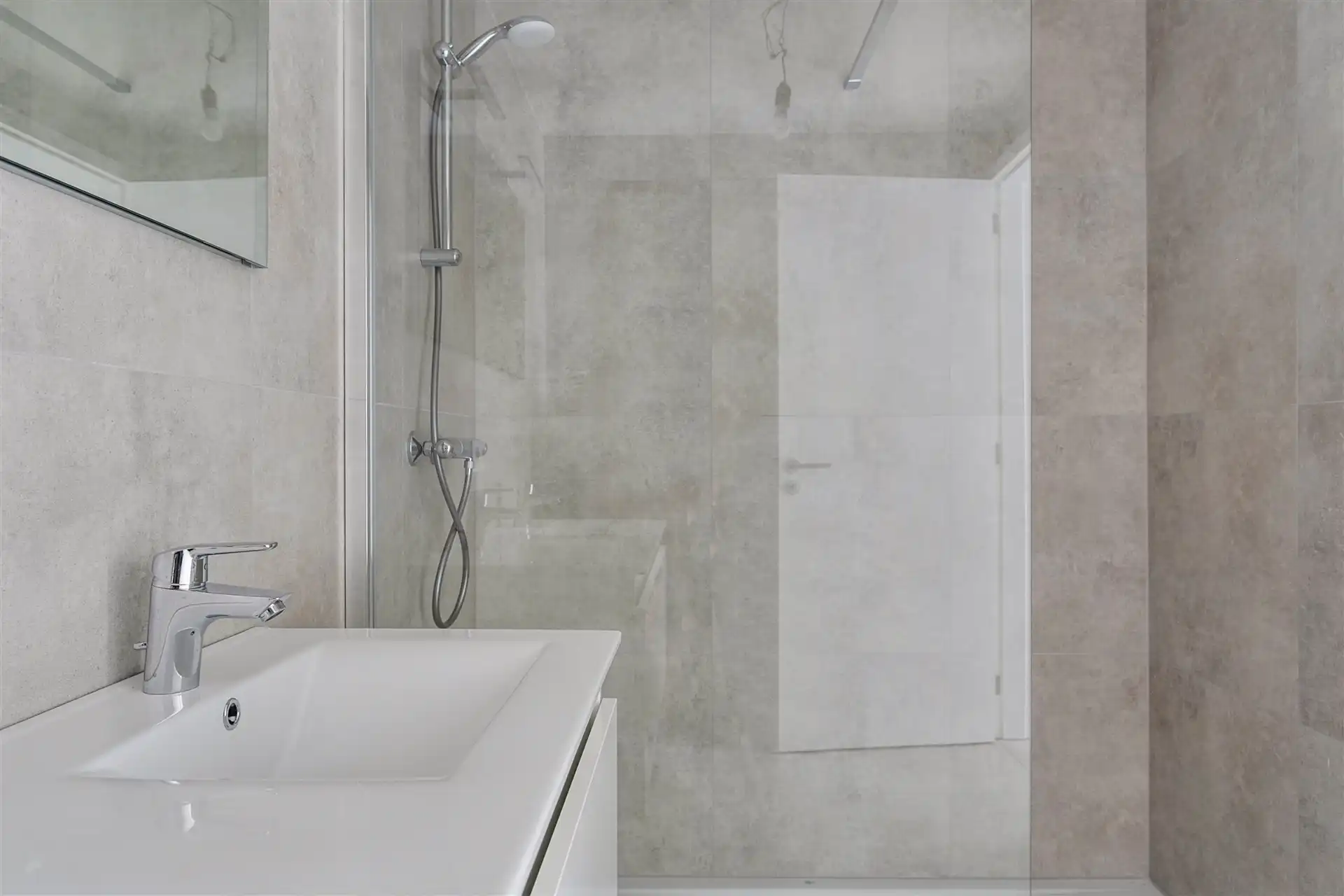 Nieuwbouw appartement te huur in Merchtem foto 11