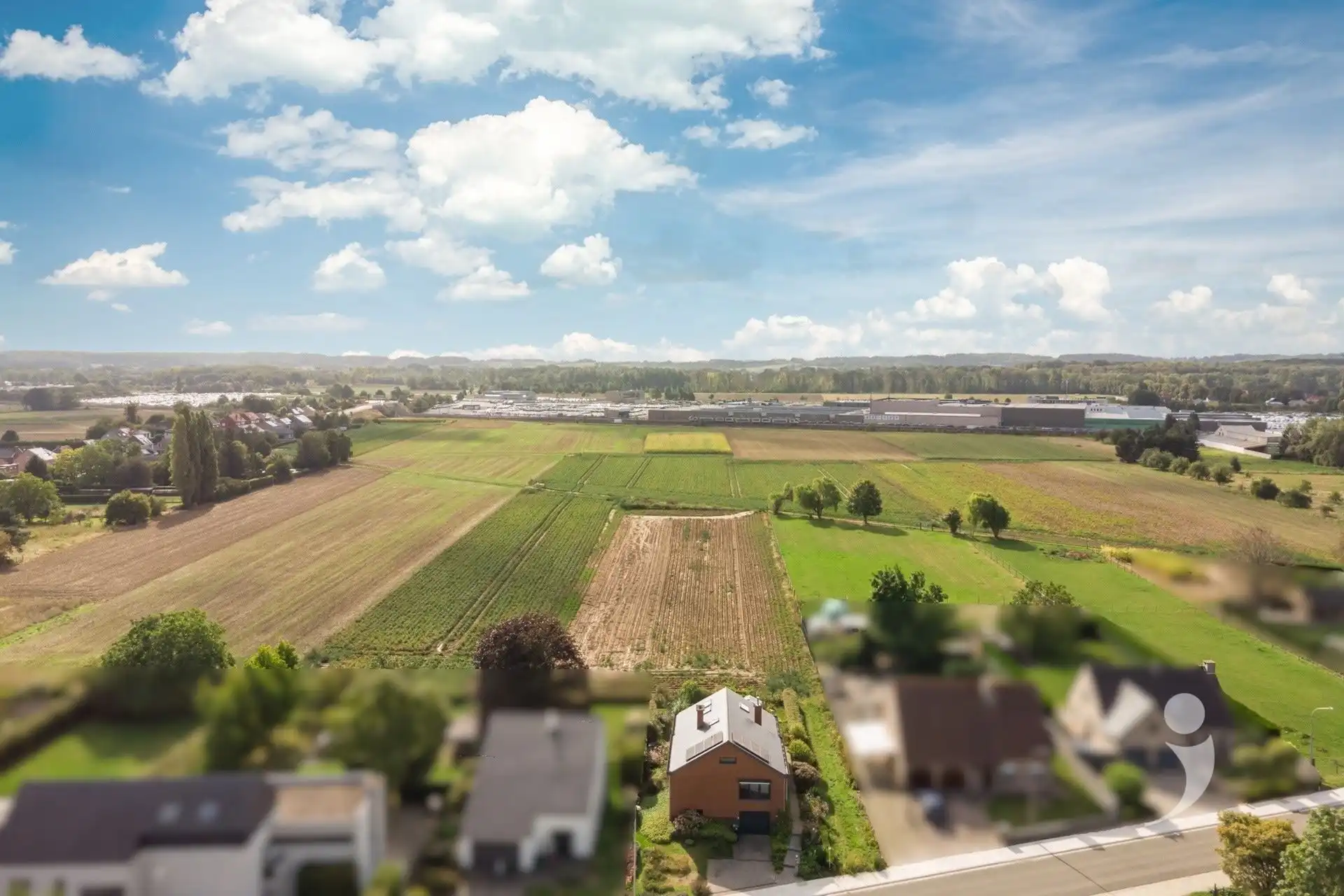 Gerenoveerde woning met prachtig zicht over de velden foto 37