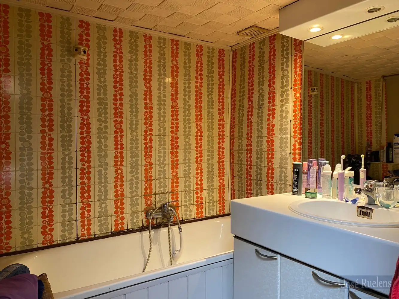 Uitstekend gelegen gezinswoning met aangename stadstuin foto 11