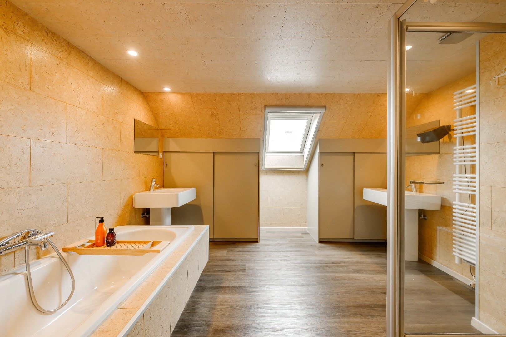 PRACHTIG GERENOVEERDE VILLA OP 616 m² | 3 SLPKS | 2 BADKAMERS foto 27