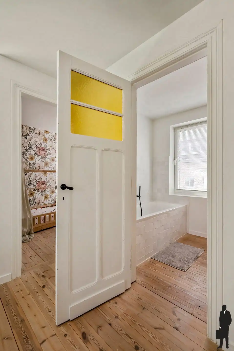 Moderne architecturale woning, gerenoveerd door Studio Noord, met oog voor detail en authenticiteit foto 27