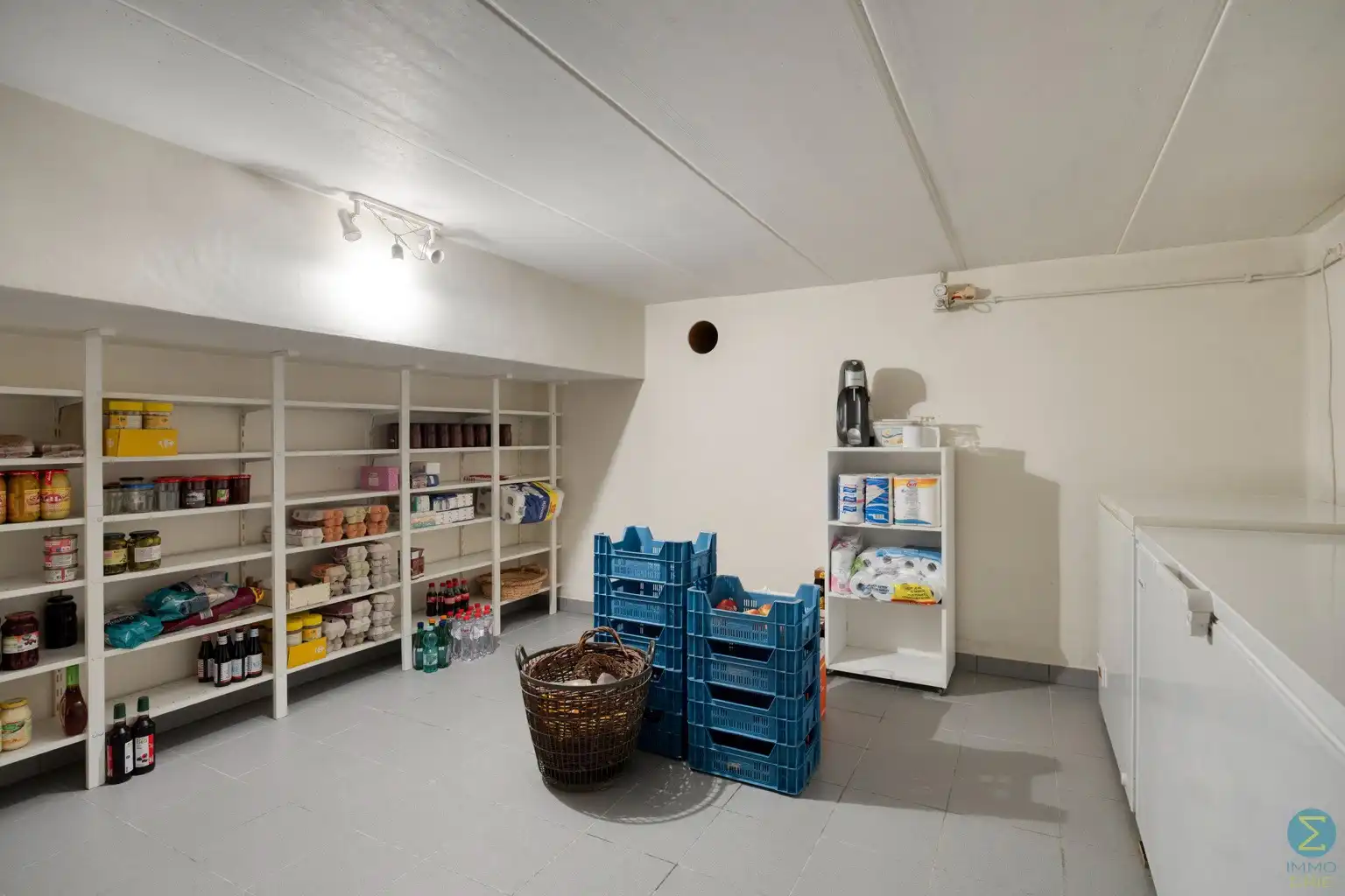 Instapklare laagbouwwoning op perceel van 1903m² foto 7