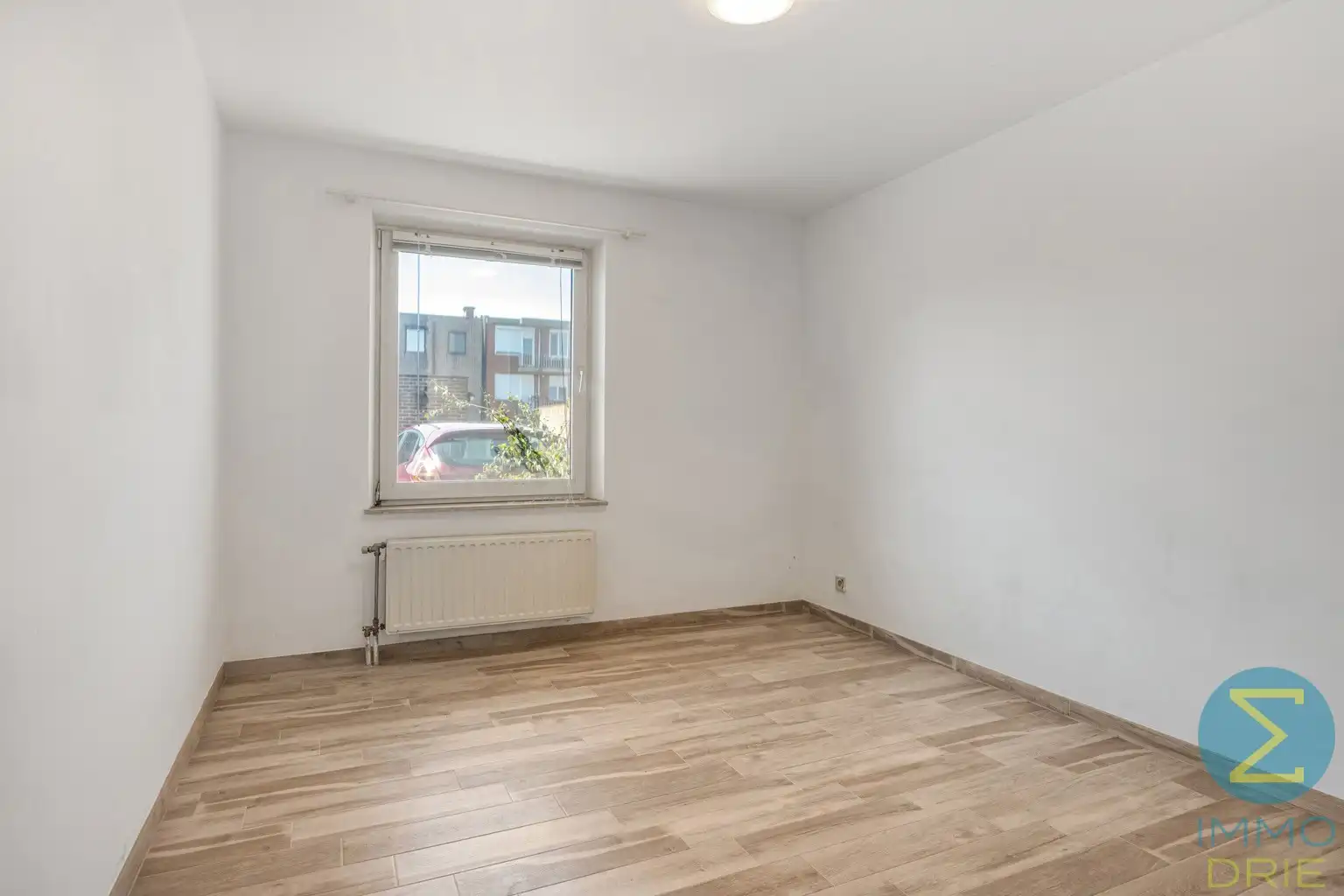 Opbrengsteigendom met 3 verhuurde appartementen en garages foto 10