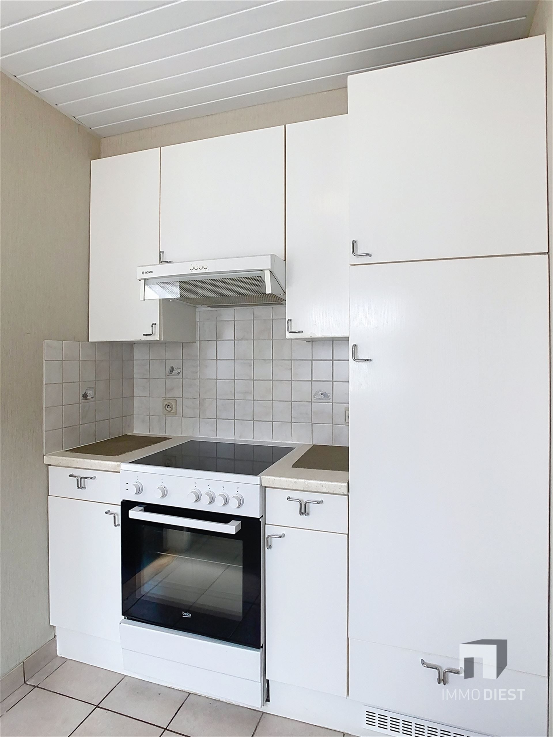 Ruime rijwoning met 4 slaapkamers op 4a 19ca. foto 12