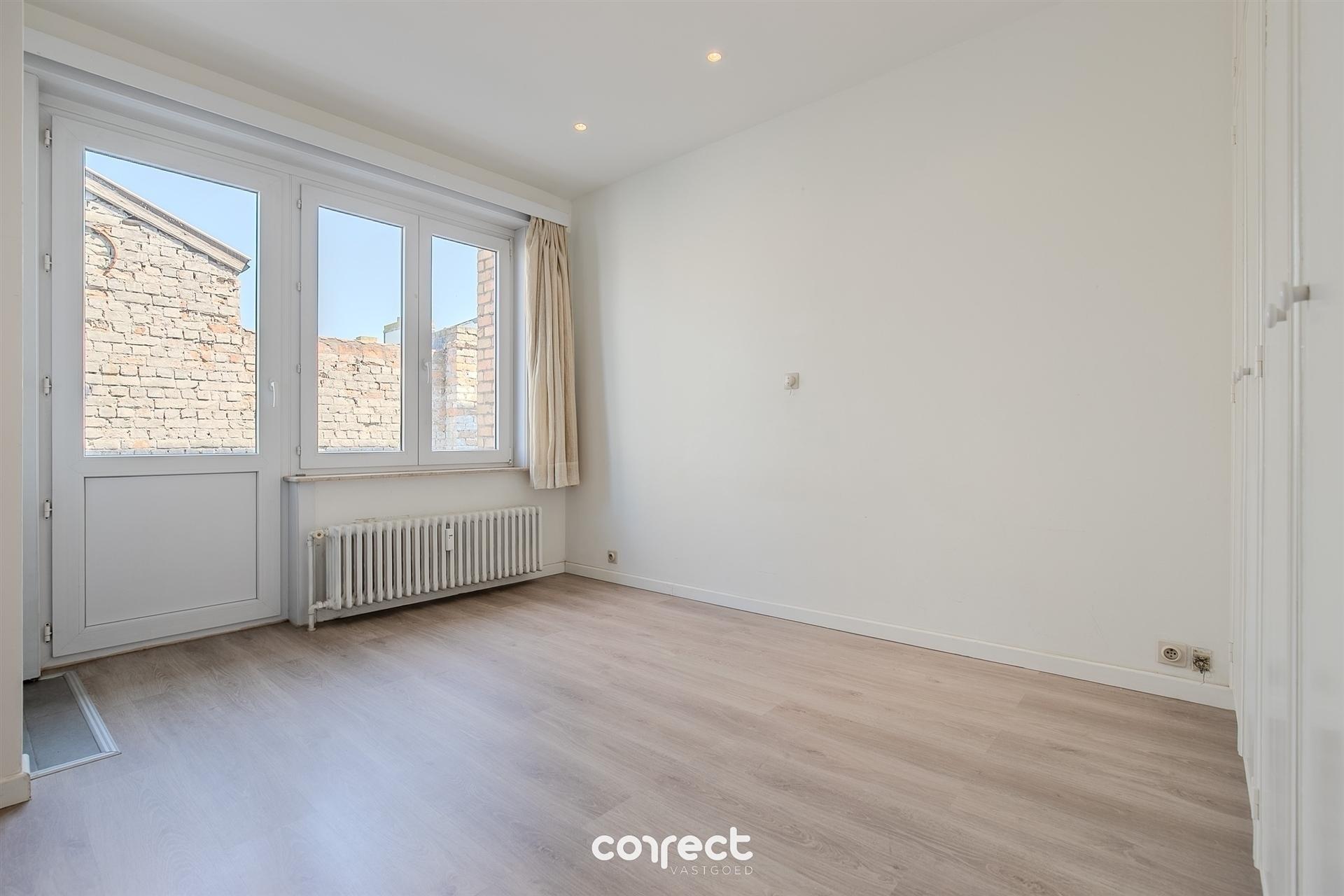Instapklaar appartement met open zicht.  foto 7