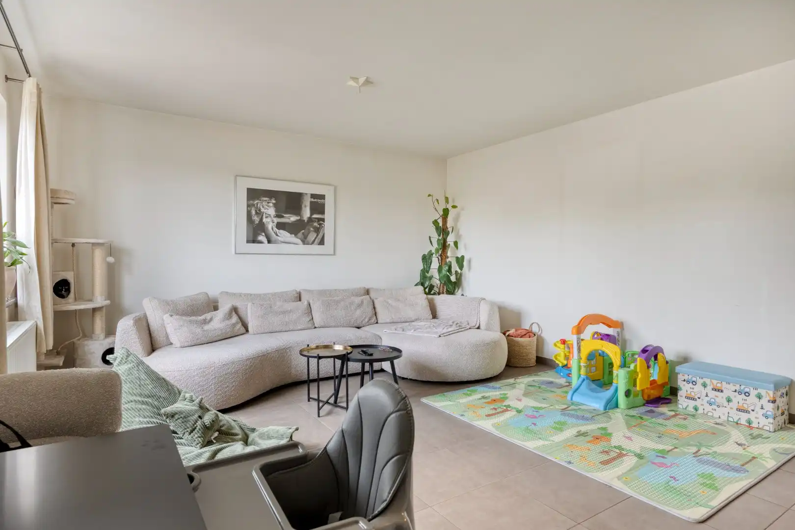 Unieke opbrengsteigendom met commercieel gedeelte en 2 ruime appartementen !  foto 27