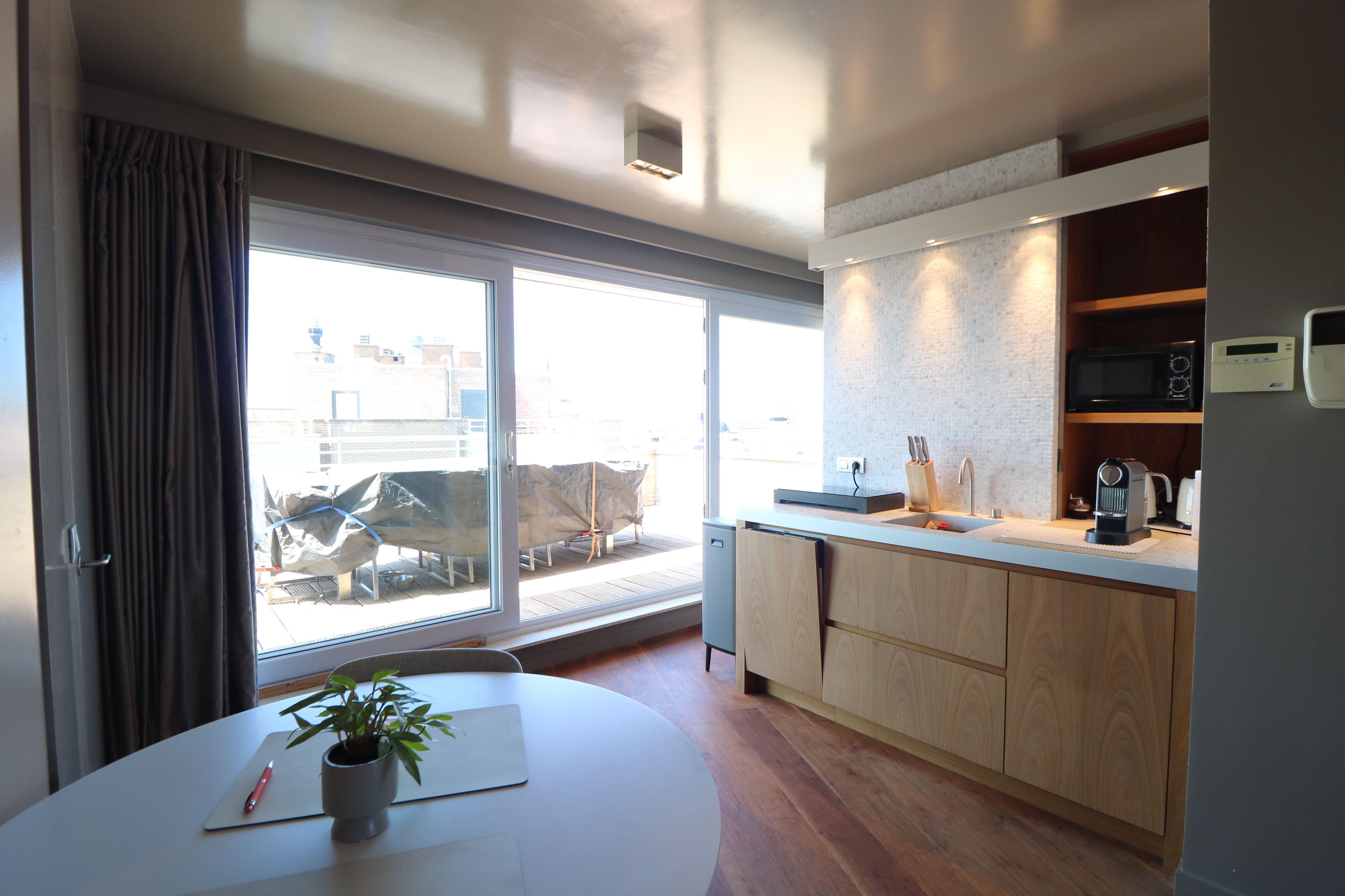 Luxueuze penthouse (1 slaapkamer) met prachtig terras (63 m²) foto 3