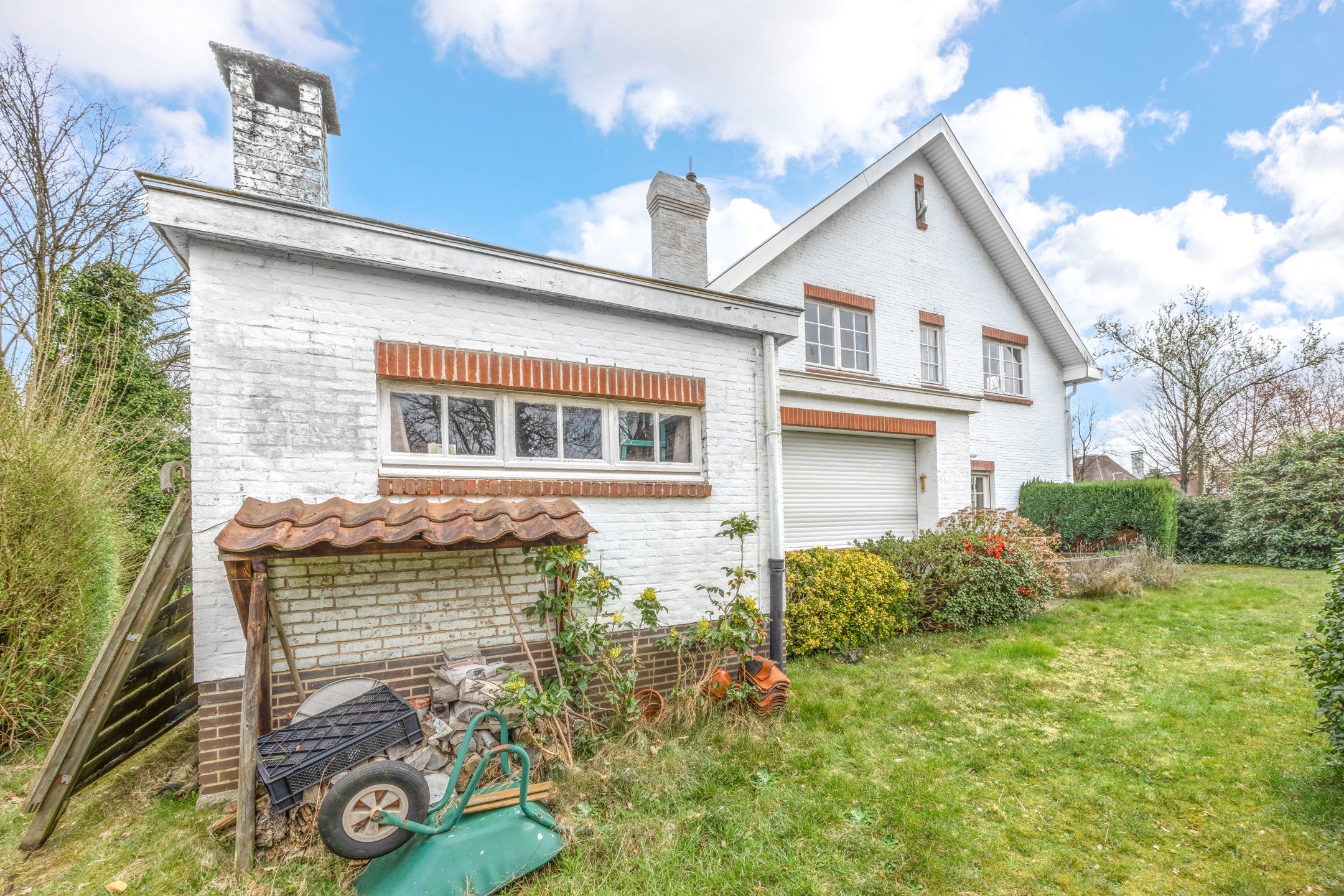 Charmante te renoveren woning nabij centrum van Brasschaat foto 24
