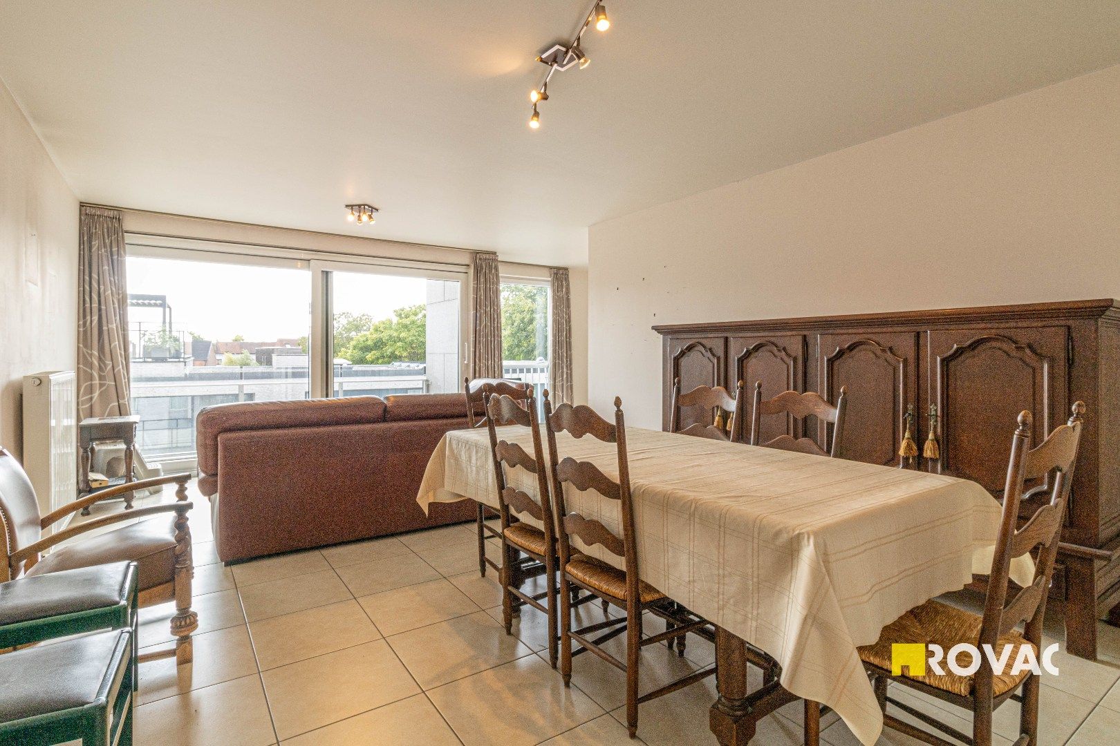 Zeer verzorgd appartement met zonneterras, autostaanplaats met EPC-label A foto 6