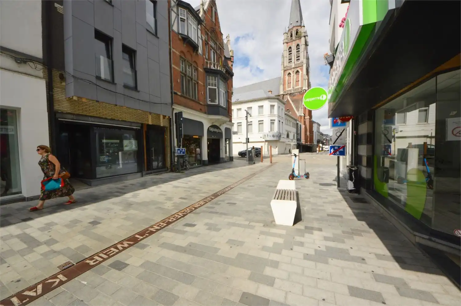 COMMERCIEEL GEBOUW MET POTENTIEEL KATTESTRAAT foto 14