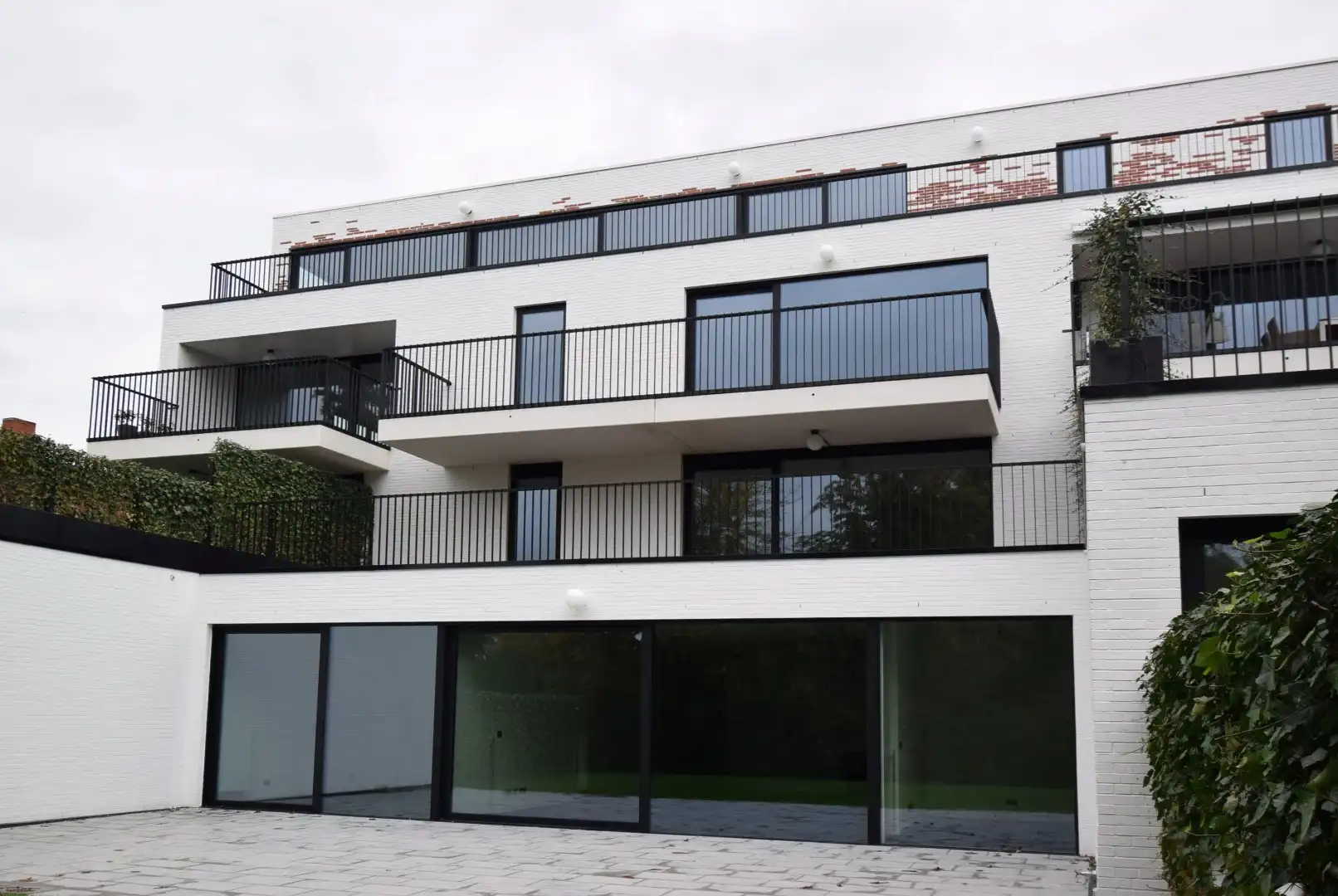 INSTAPKLAAR 1-SLAAPKAMER APPARTEMENT foto {{pictureIndex}}