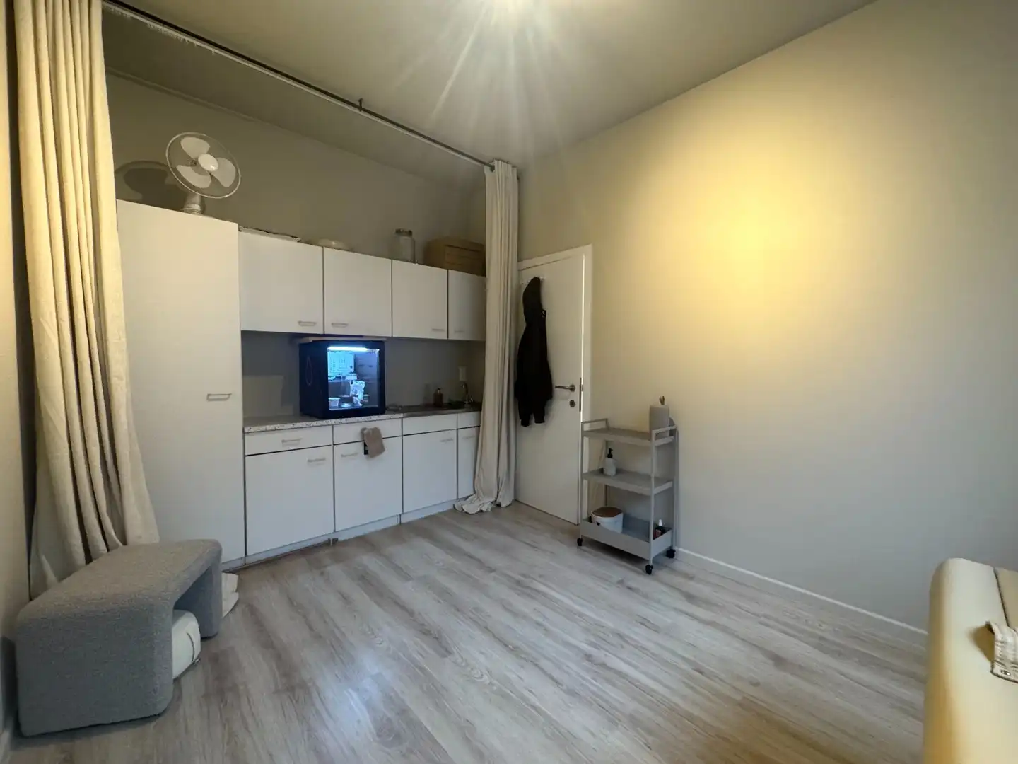 Gelijkvloers handelspand te huur in Genk centrum foto 13