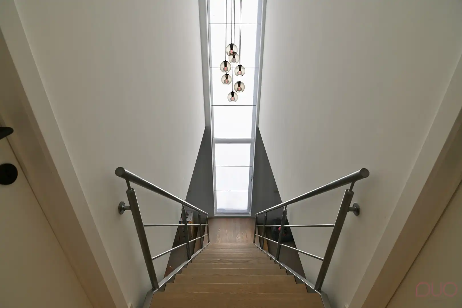 Ontdek ongeëvenaarde luxe en ruimte in deze prachtige villa in het rustige Herk-de-Stad. foto 27