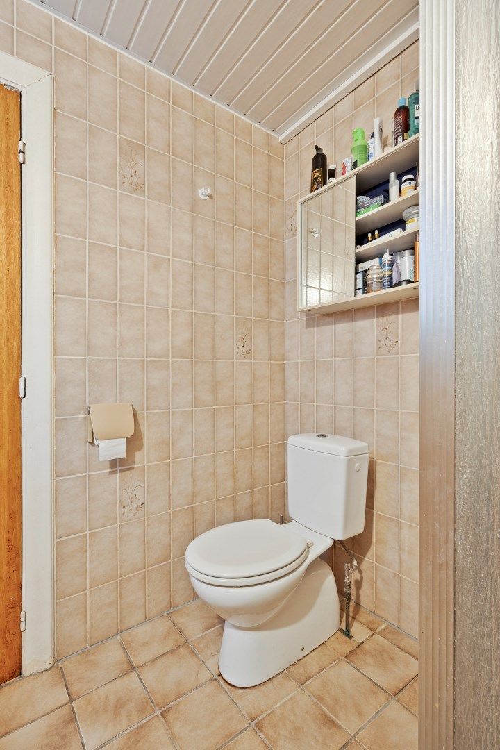 Te renoveren woning nabij het centrum van Mol ! foto 17