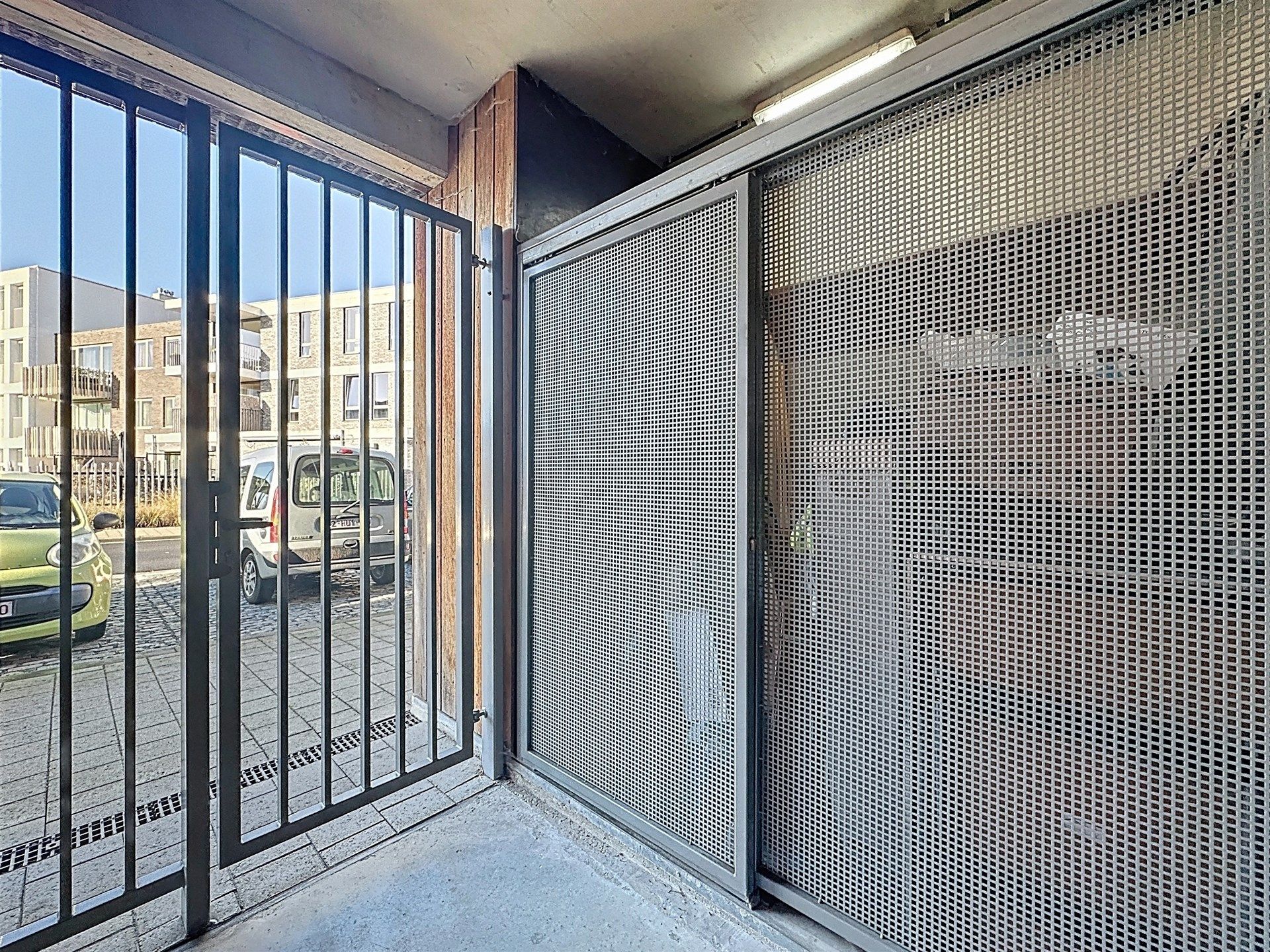 Recente woning met 4 slk en autostaanplaats op toplocatie foto 22