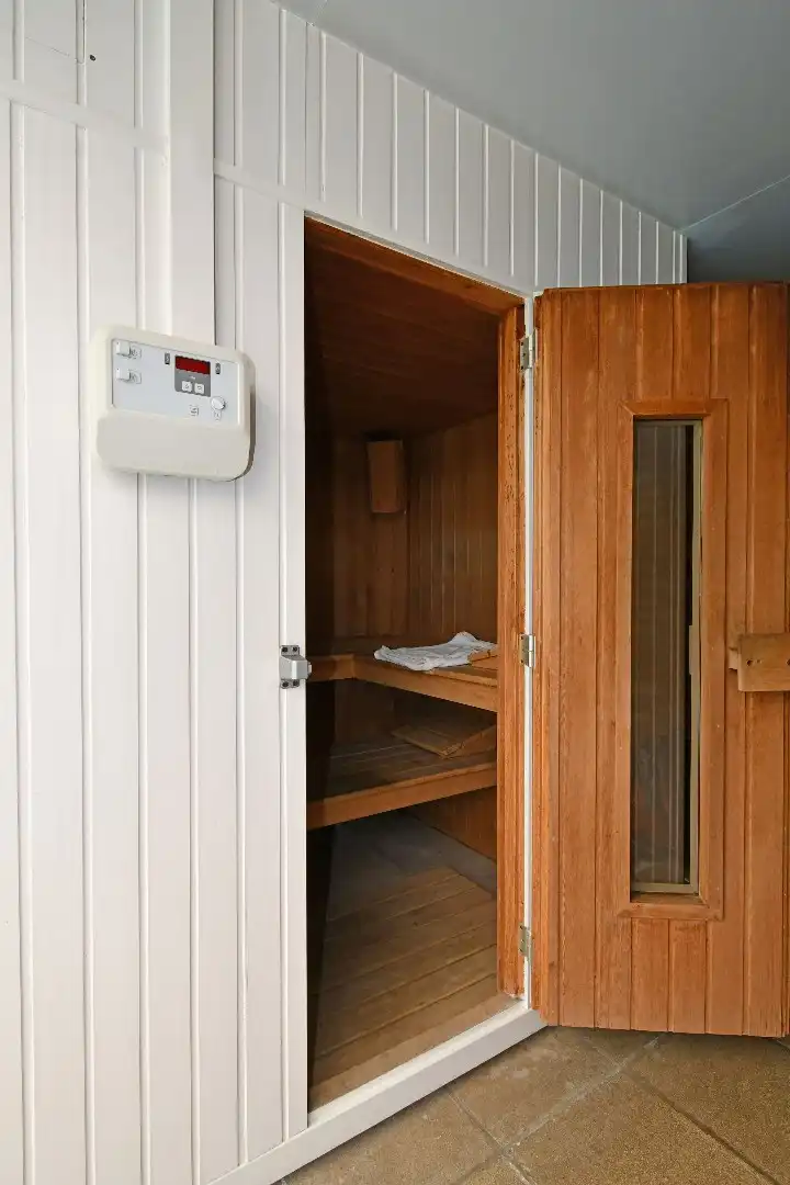 UITZONDERLIJK LANDHUIS MET FRAAIE TUINEN - VIJVER - WEIDES ... foto 19