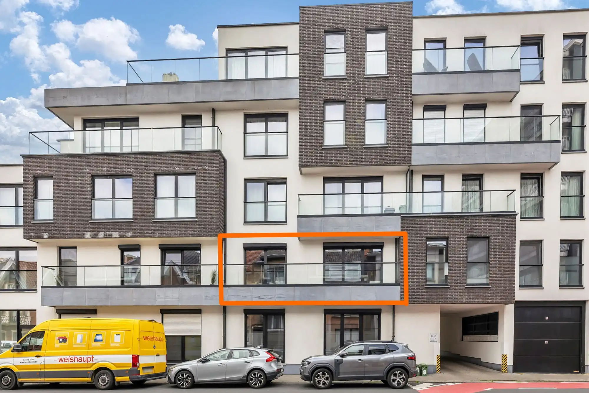 Recent energetisch appartement op goede locatie foto {{pictureIndex}}