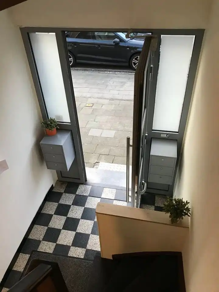 Op te frissen één (mogelijkheid tot 2) slaapkamer appartement te Merksem! foto 11