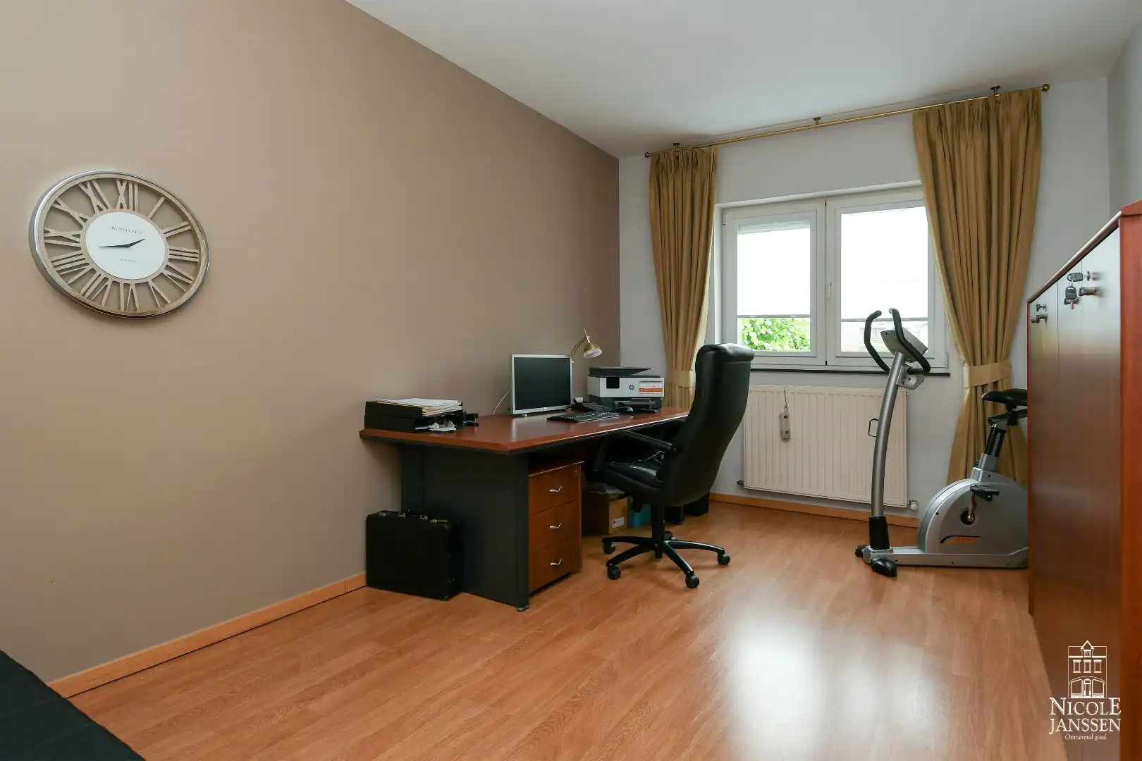 Ruim en luxueus appartement van 190m² met twee mooie terrassen en garage foto 25