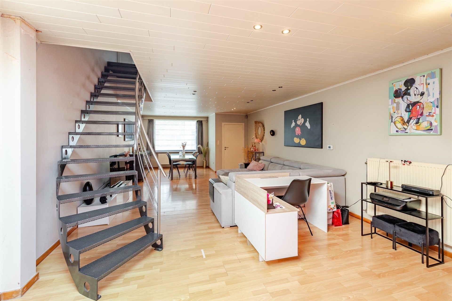 Bijzonder ruime woning met diepe tuin in Wetteren centrum foto 5