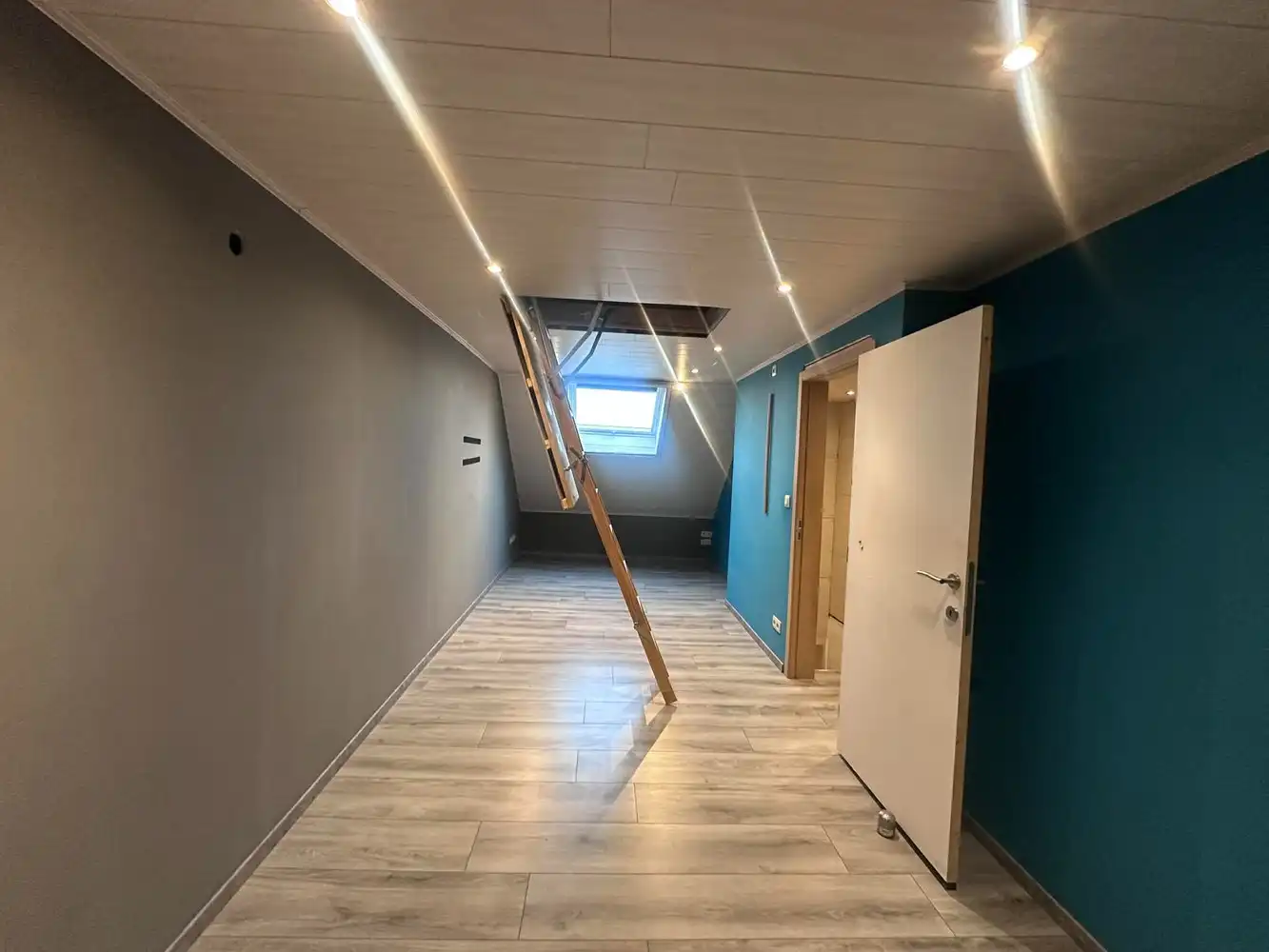 Verrassend ruime instapklare woning met 6 slaapkamers en zonnige tuin – hartje Meerbeke foto 23