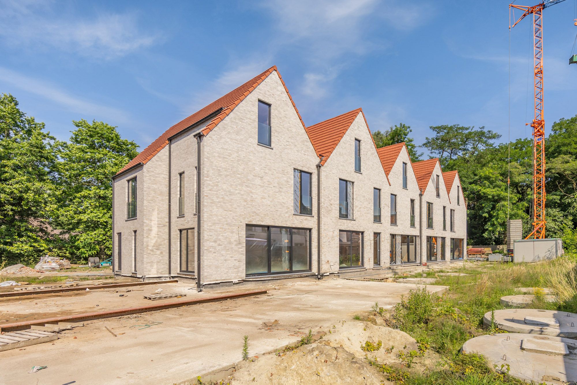 Exclusief wonen in het bruisende centrum van Lommel. Stap binnen in Residentie Het Burgemeesterpark en beleef hoe comfortabel wonen kan zijn. foto 4