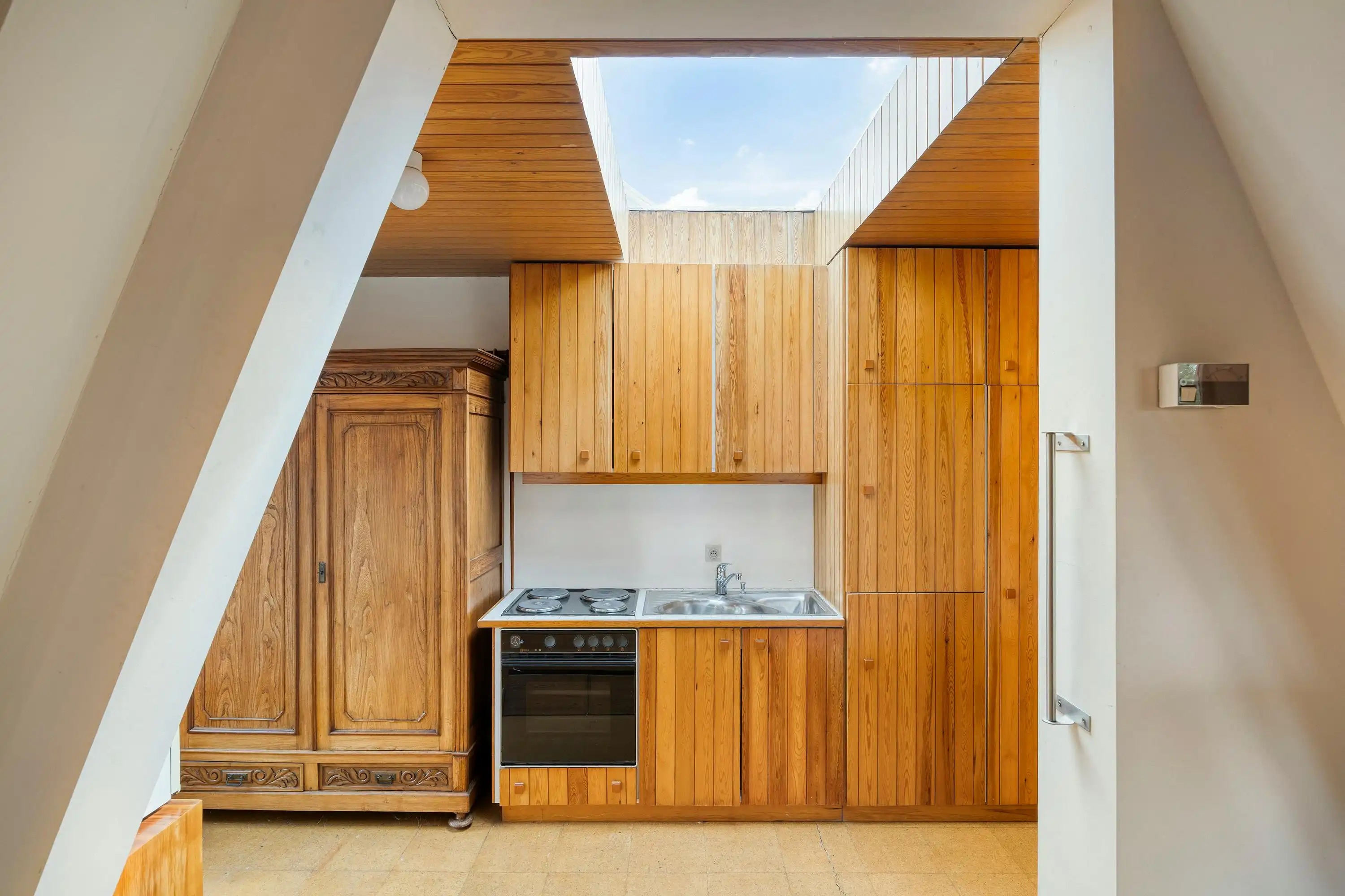 Karaktervolle, te renoveren woning te koop te Essen-Heikant! foto 30