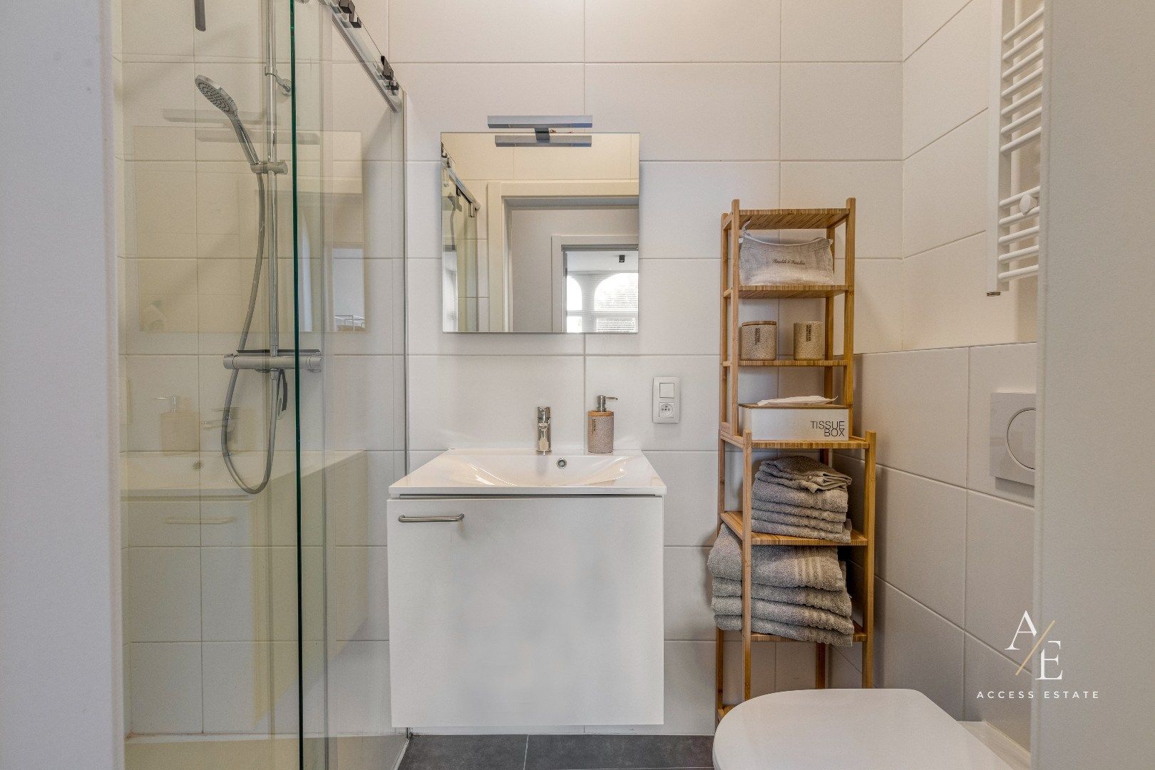 KNOKKE/DUINBERGEN-Gelijkvloers appartement met garage! foto 10