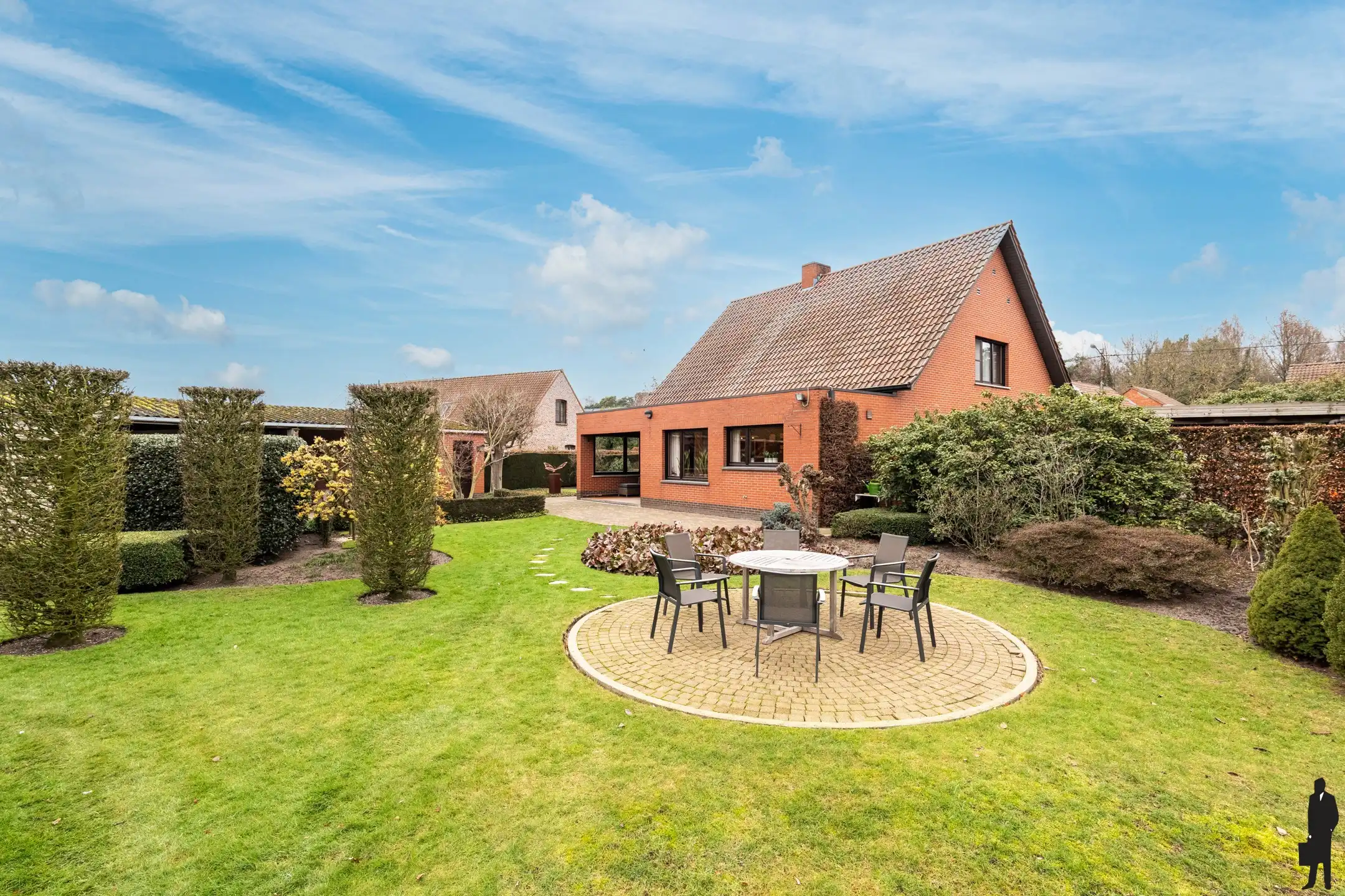 Uniek gelegen woning met 3 slpk. op zuidperceel van 2.609m² foto 17