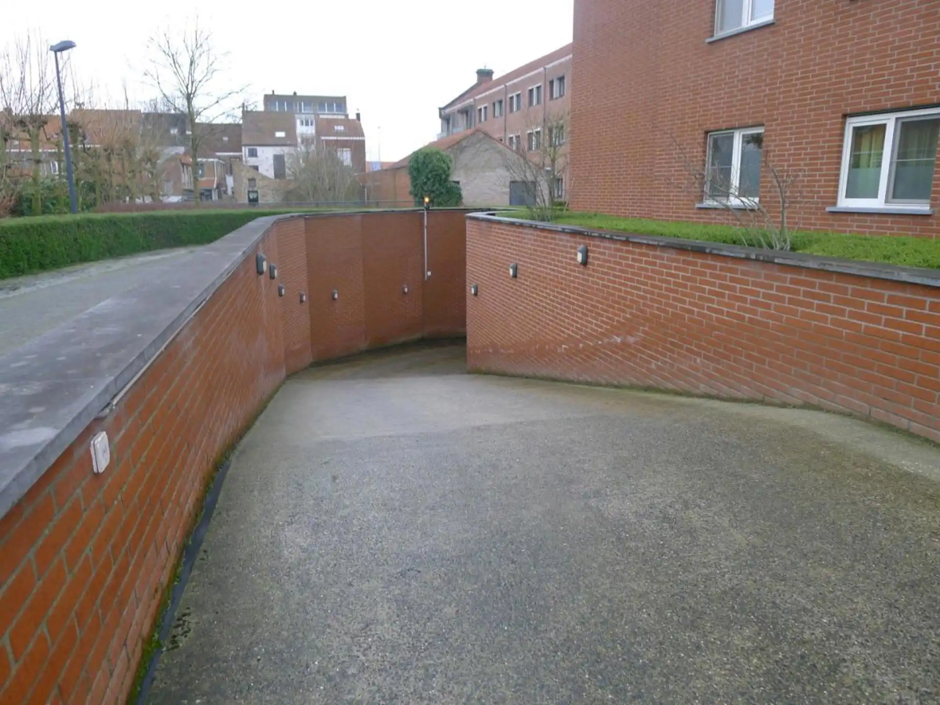 40 ondergrondse autostandplaatsen te Sint-Kruis foto 8