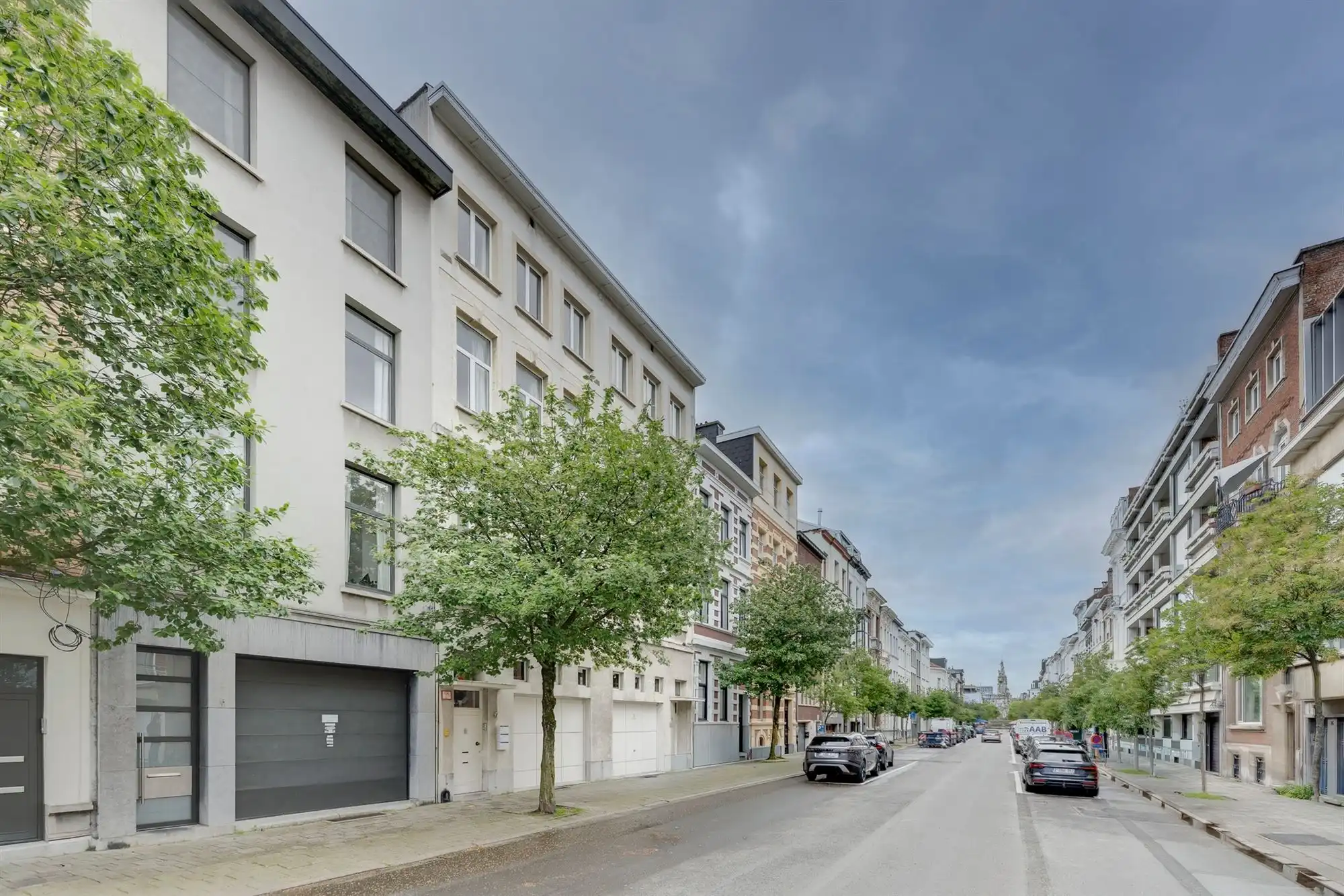 Polyvalent gebouw op het Zuid - ca 590 m² vloer - perceel ca 300 m² foto 2