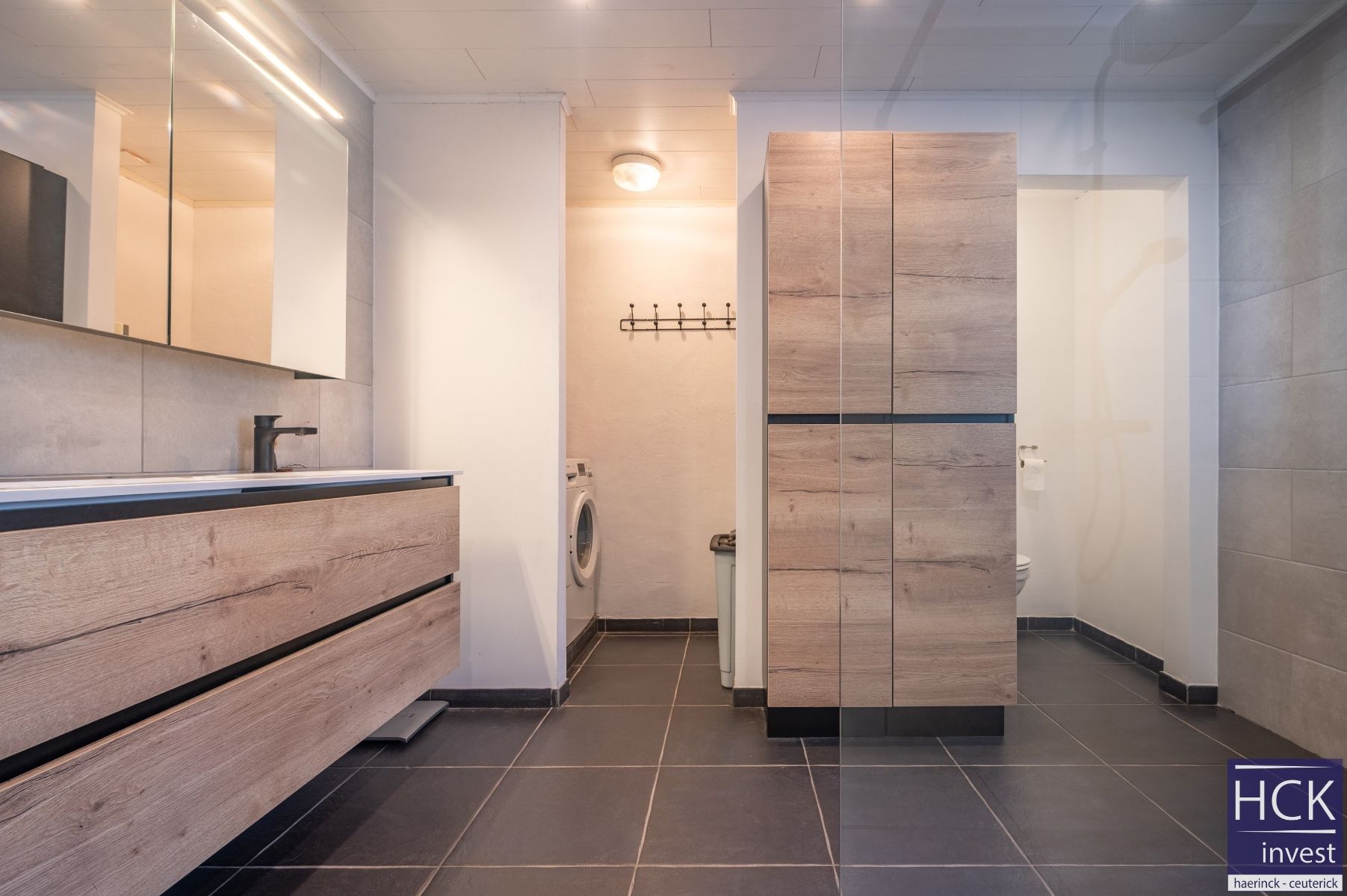 OUDENAARDE - Mooi gelegen instapklare woning met 3 SLPK. en knappe tuin foto 12