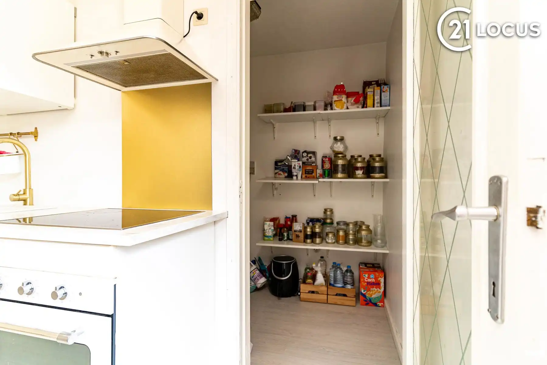 Ruime gezinswoning met 3 slpk, garage en recente renovatie foto 21